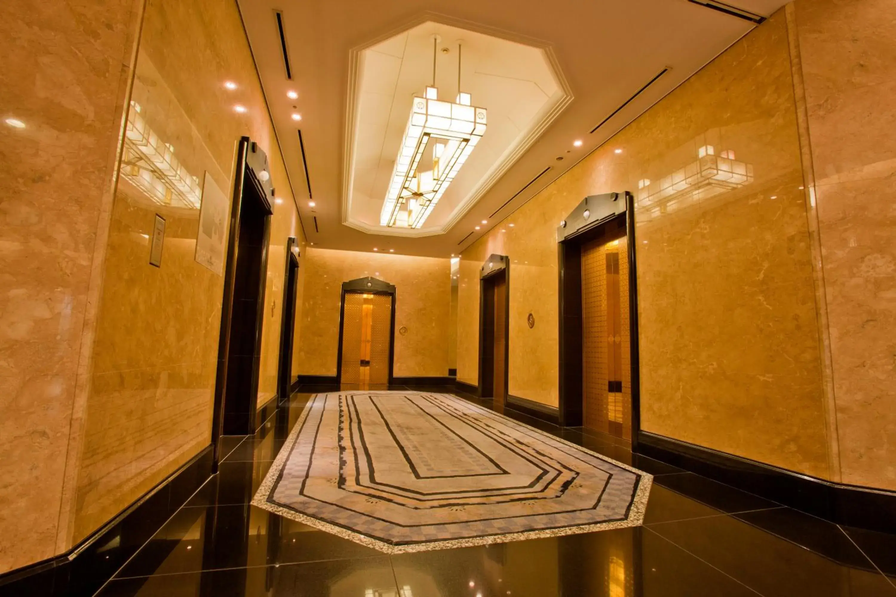 Lobby or reception in Hotel New Otani Makuhari