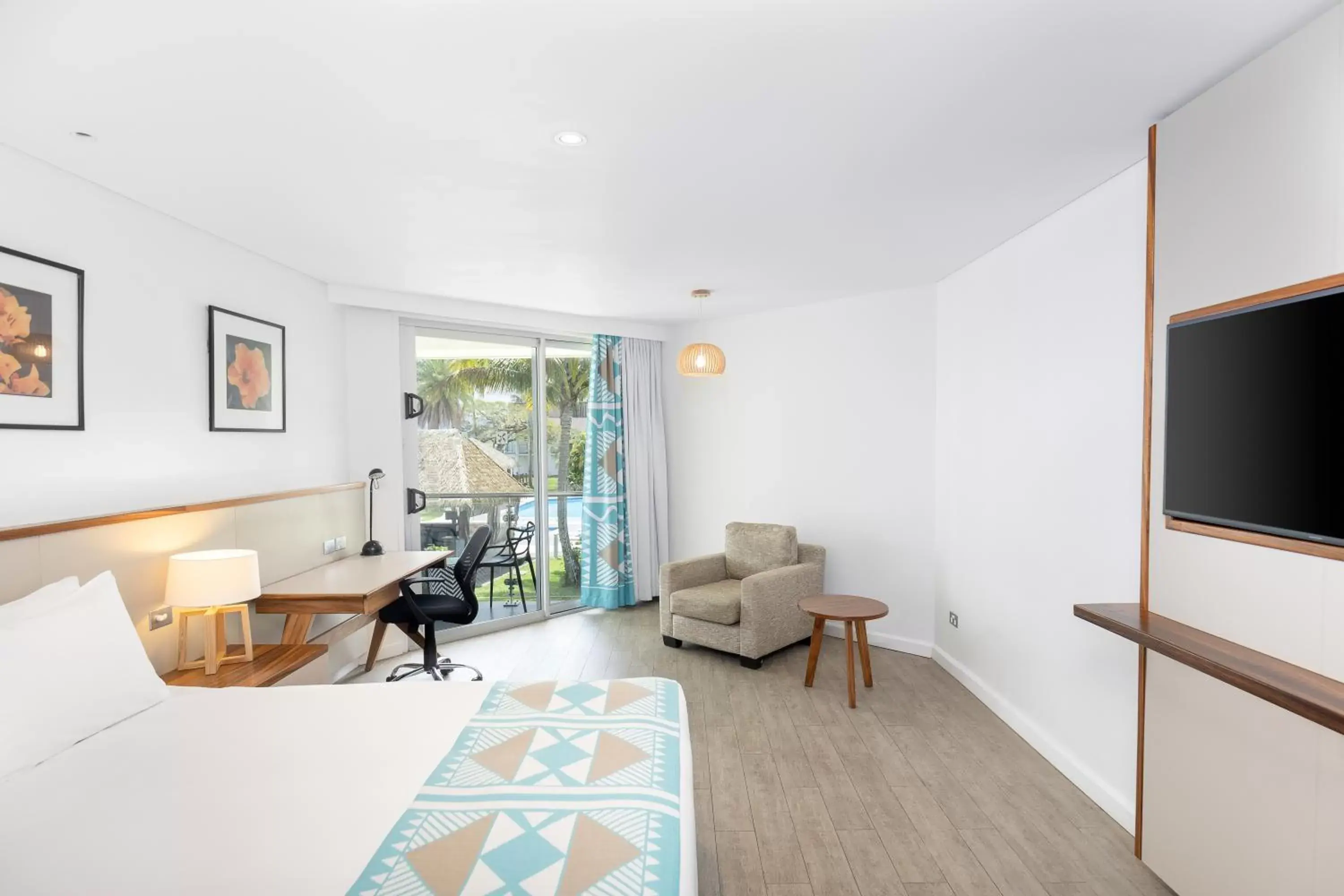 Bed in Holiday Inn Suva by IHG Bed in Holiday Inn Suva by IHG