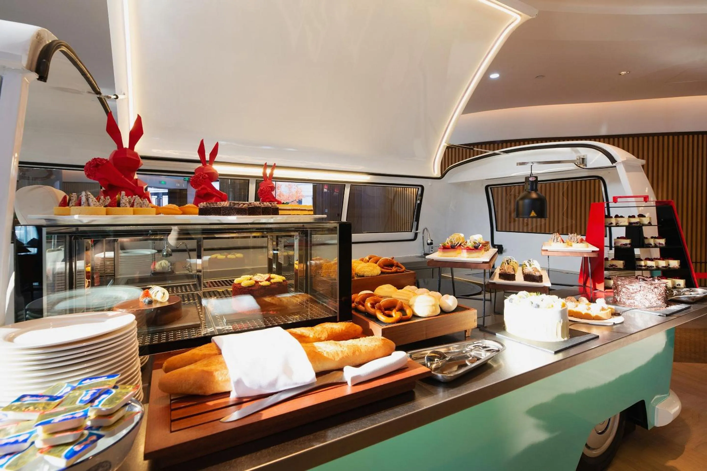 Breakfast in Holiday Inn Changchun Jingyue by IHG