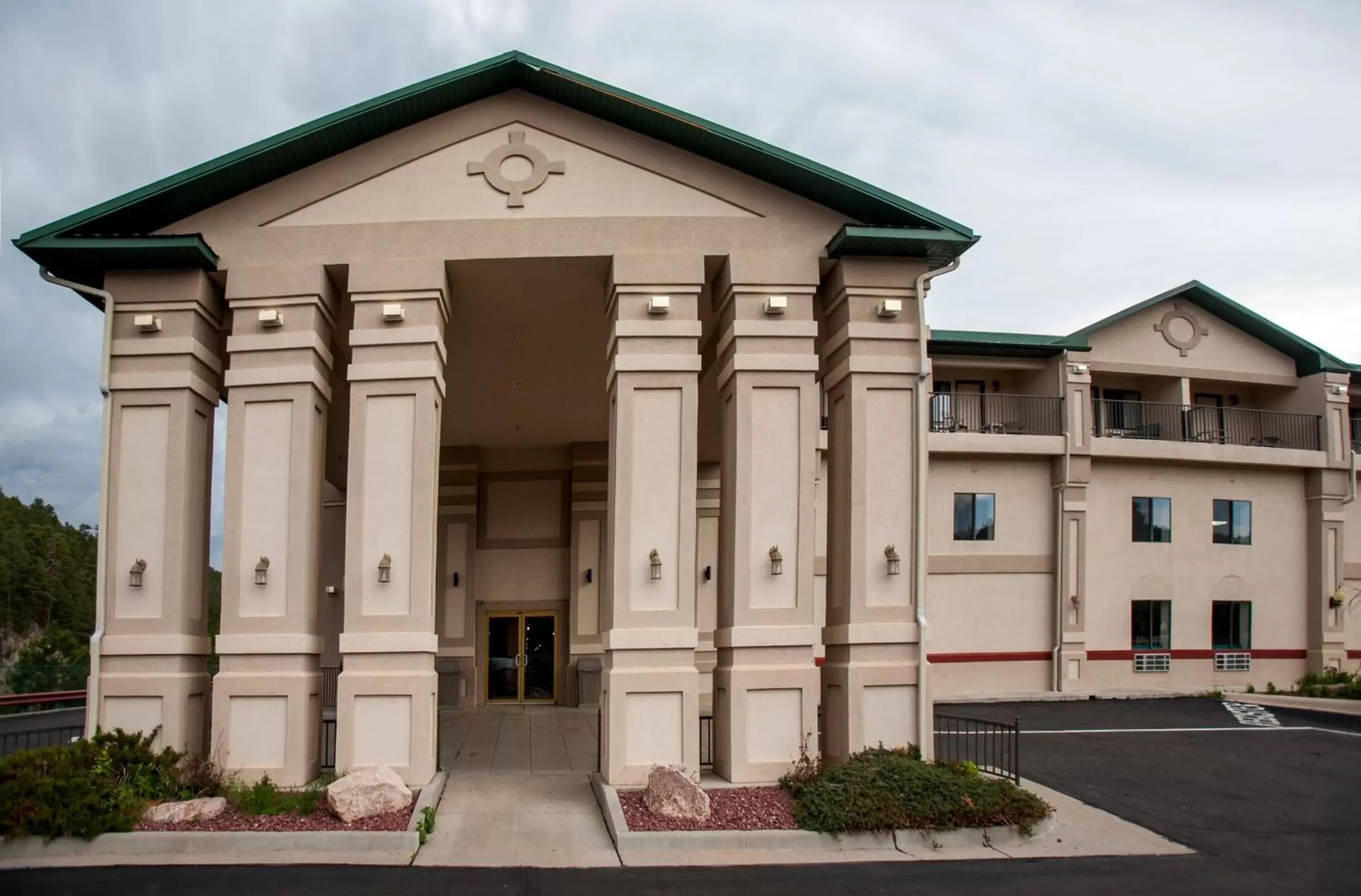 Facade/entrance, Property Building in Baymont by Wyndham Keystone Near Mt. Rushmore