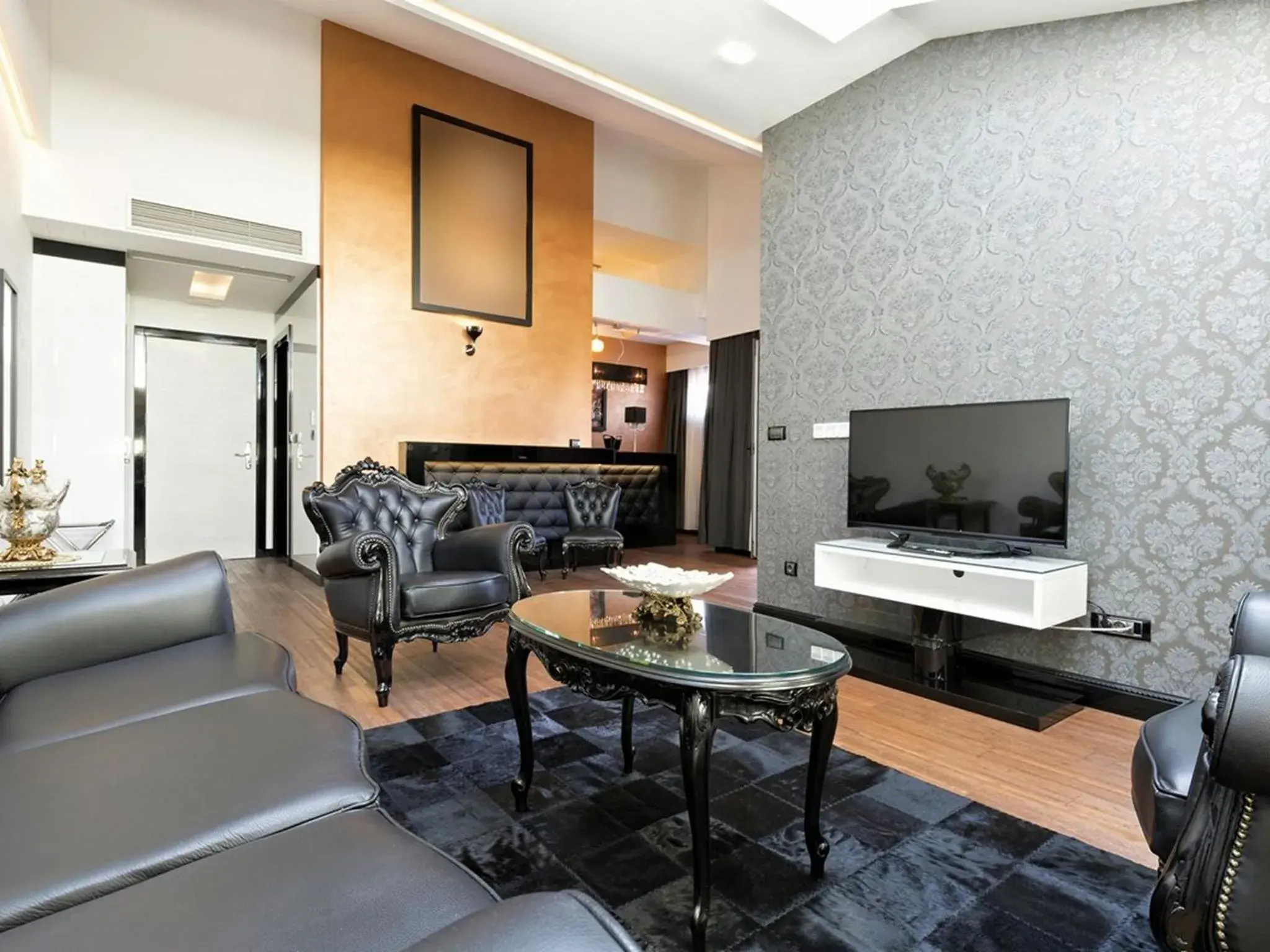 Photo of the whole room, Seating Area in Nova City Hotel Signature Collection Belgrade