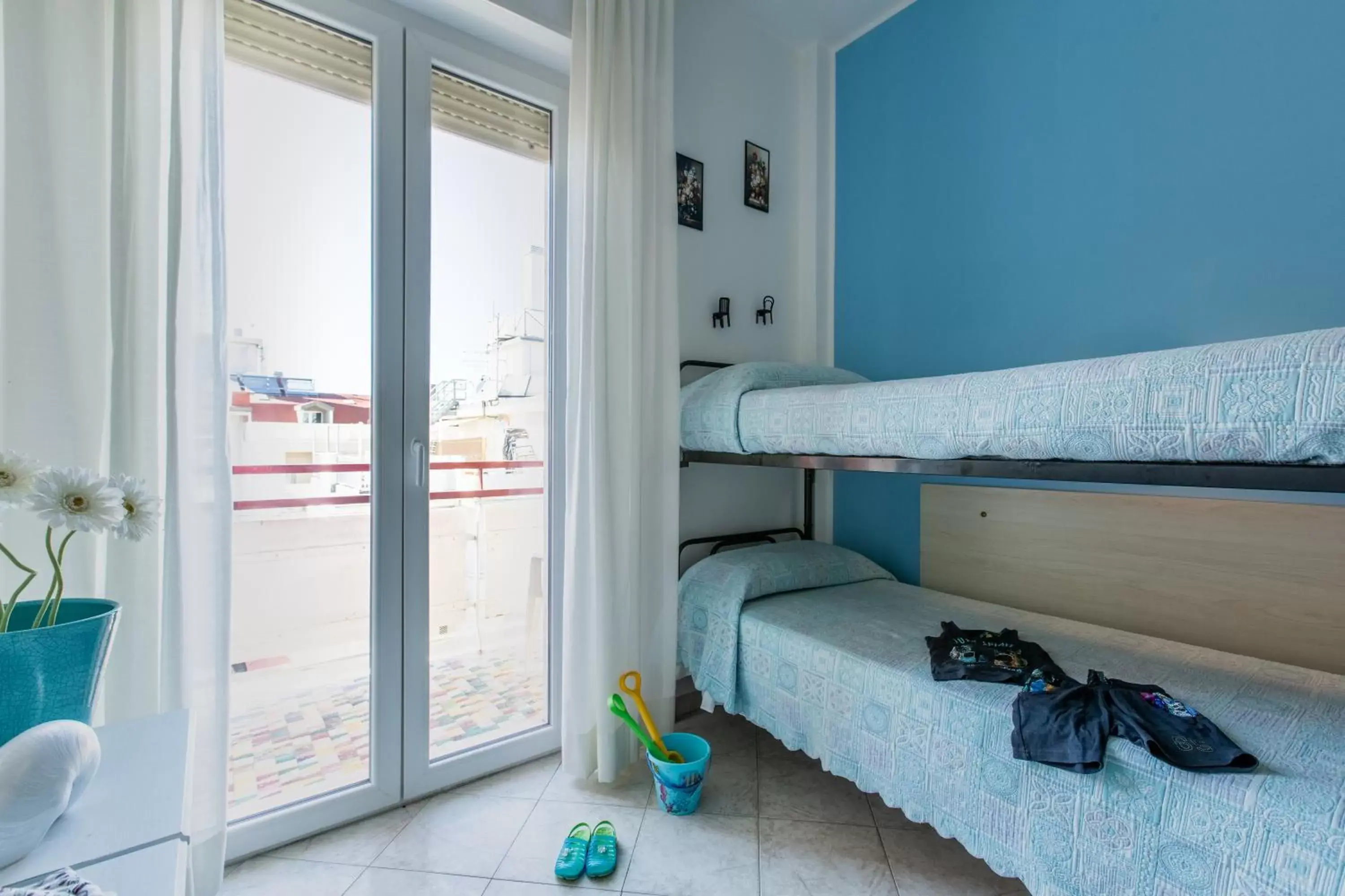 Photo of the whole room, Bunk Bed in Hotel Sant'Angelo