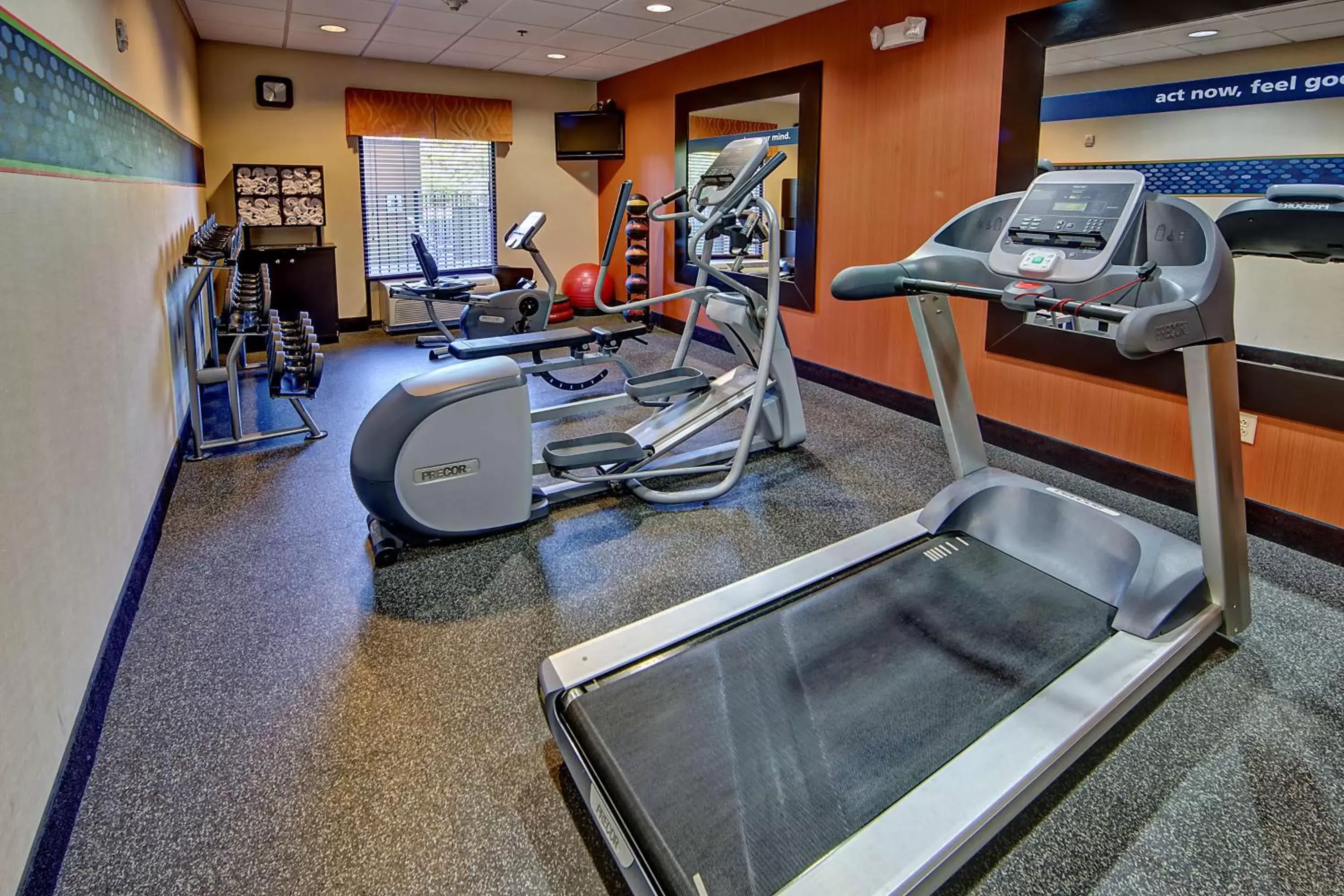 Fitness centre/facilities, Fitness Center/Facilities in Hampton Inn Crossville