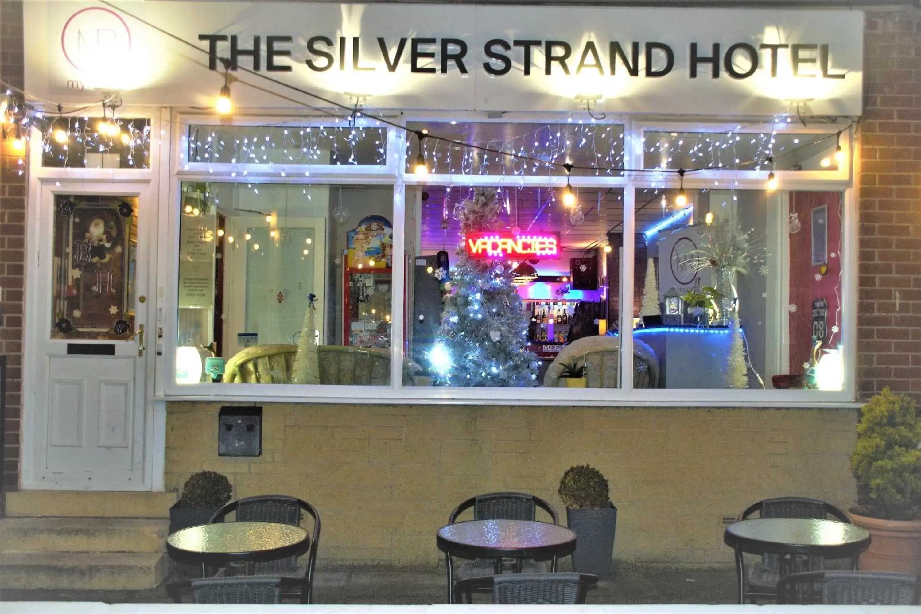 MyRoomz Silver Strand Hotel