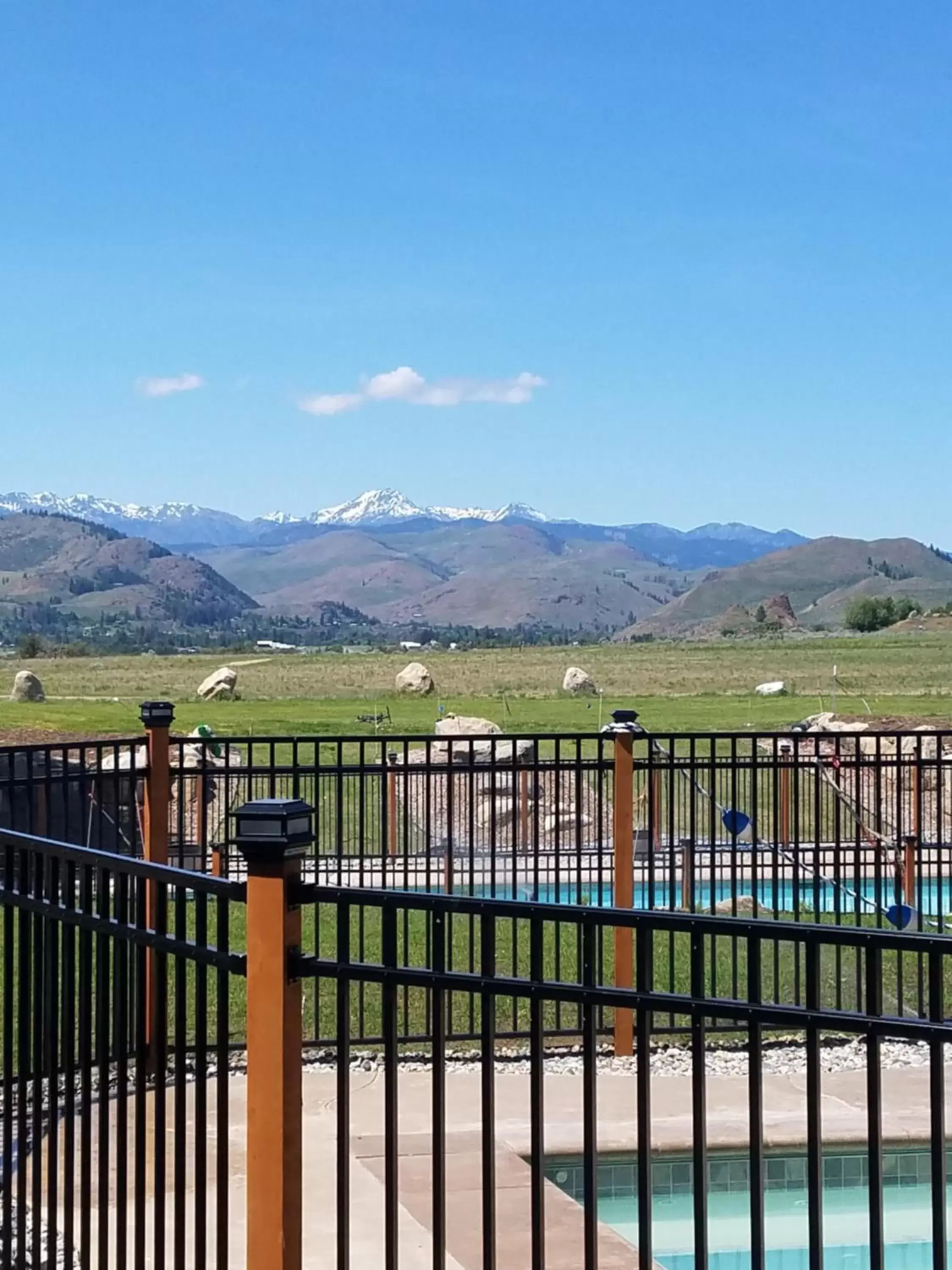 Hot Tub, Mountain View in Casia Lodge and Ranch