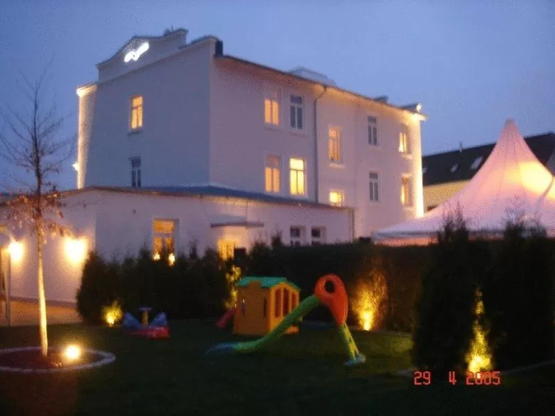 Facade/entrance in Hotel Seemöwe