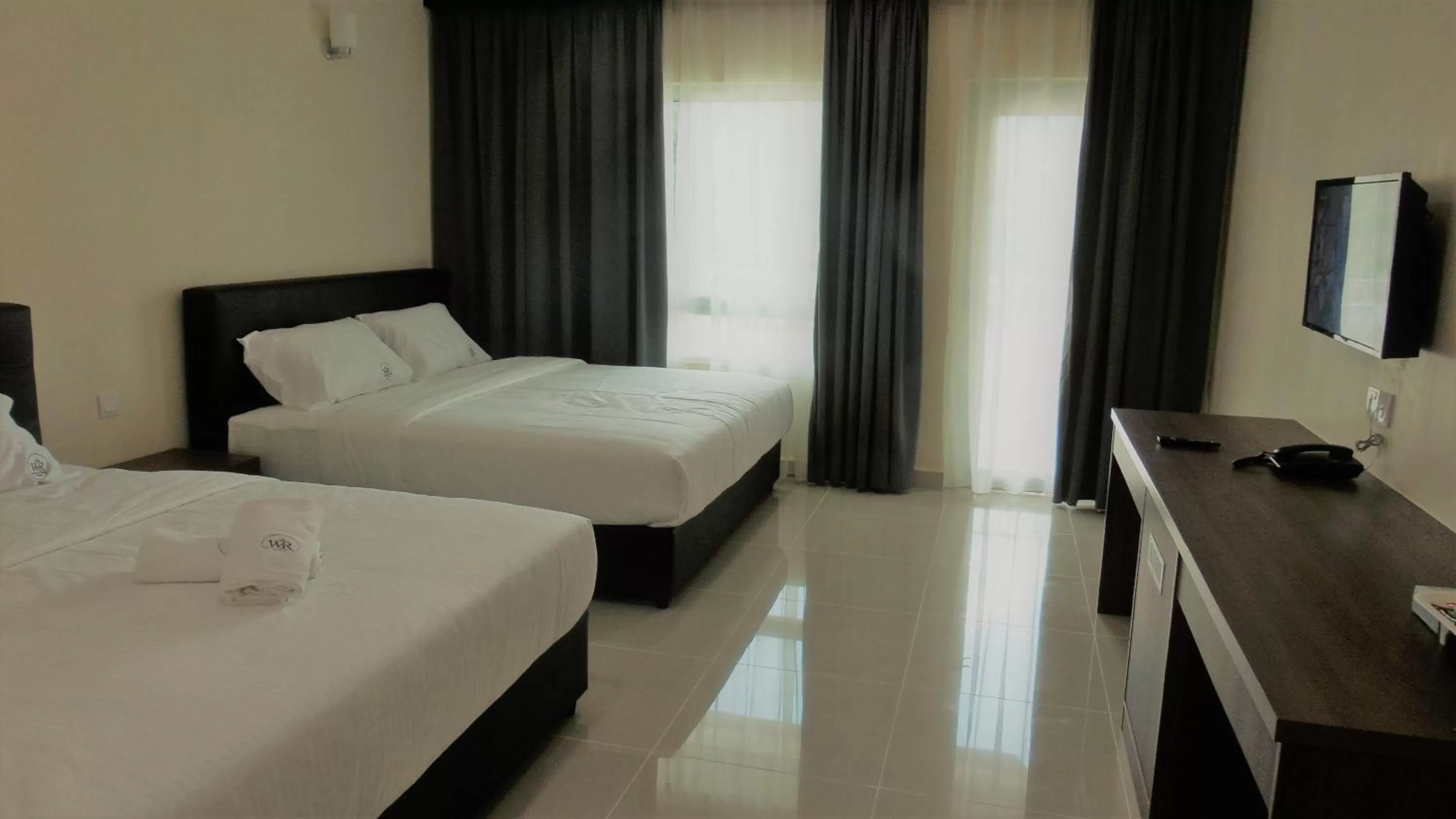 Living room, Bed in Wang Valley Resort