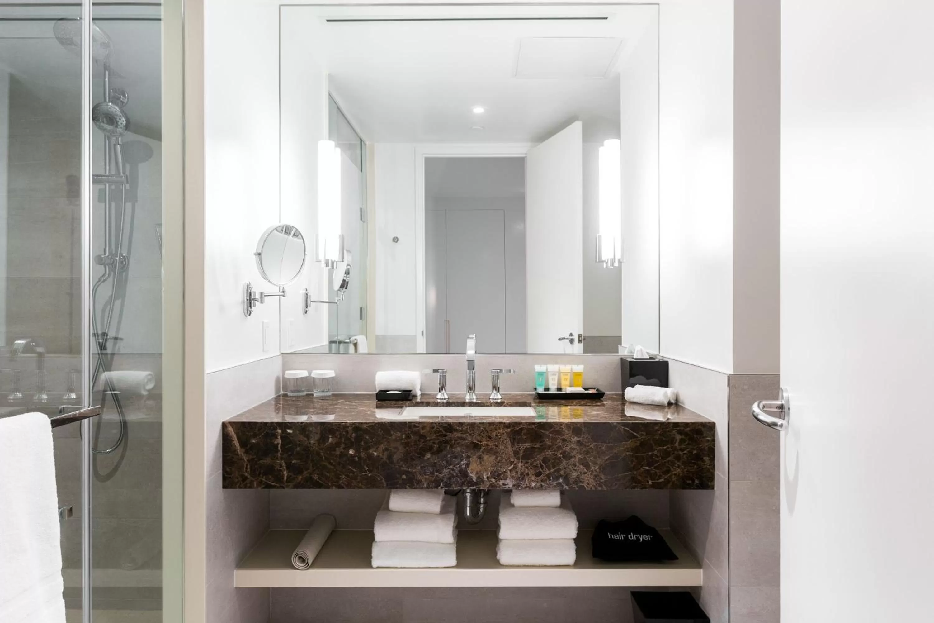 Bathroom in Sutton Place Hotel Toronto