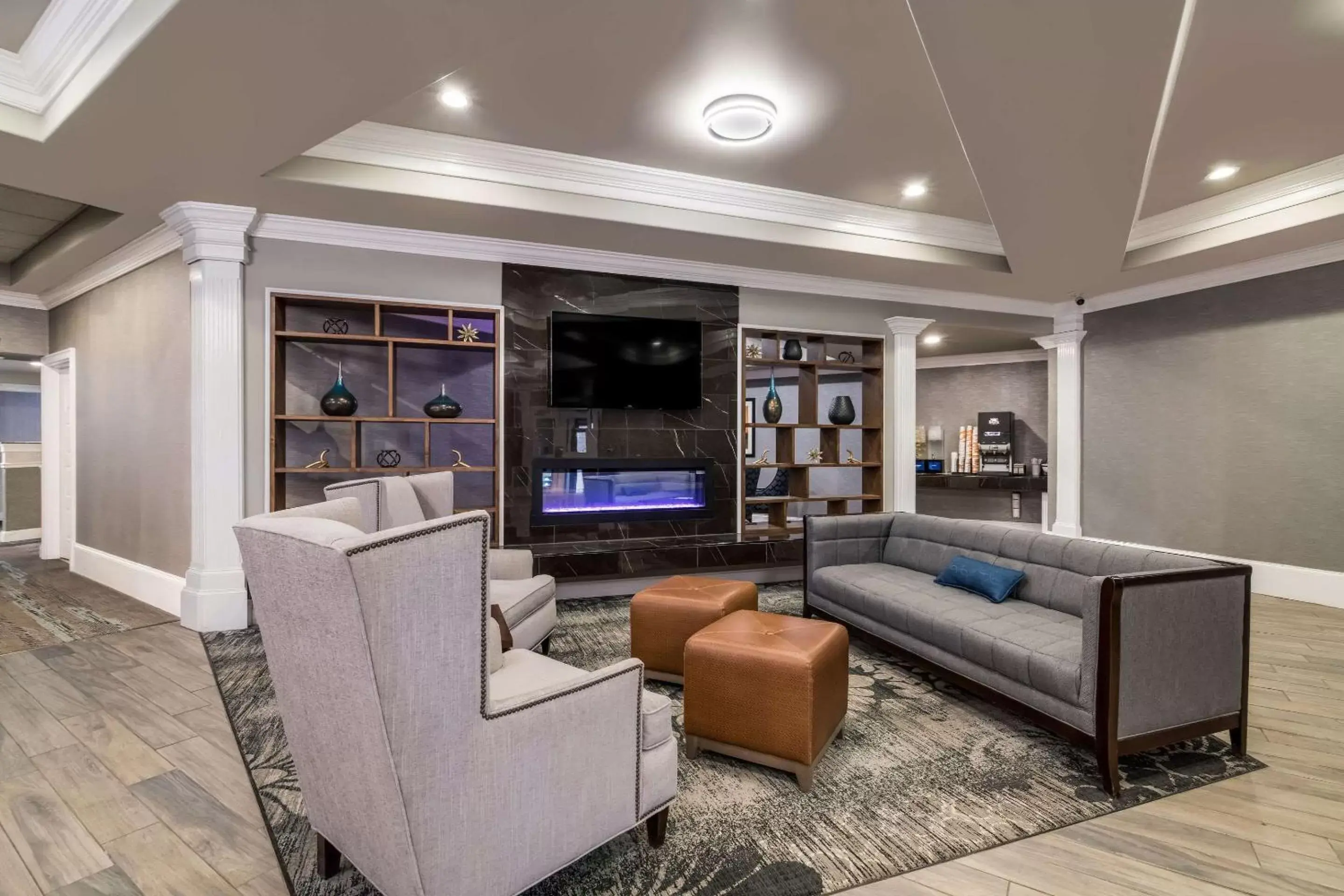 Lobby or reception, Seating Area in Comfort Inn & Suites Plattsburgh - Morrisonville
