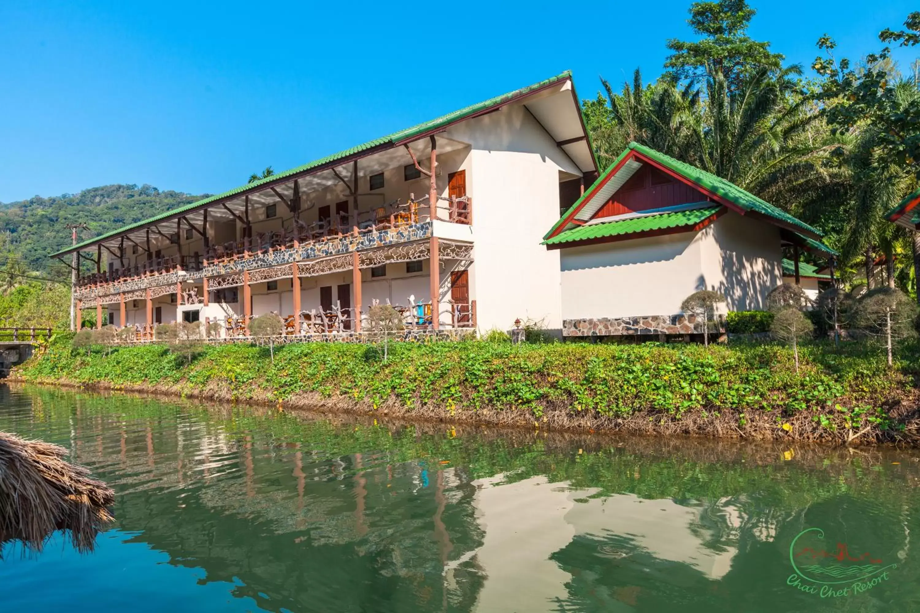 Photo of the whole room, Property Building in Chai Chet Resort Koh Chang