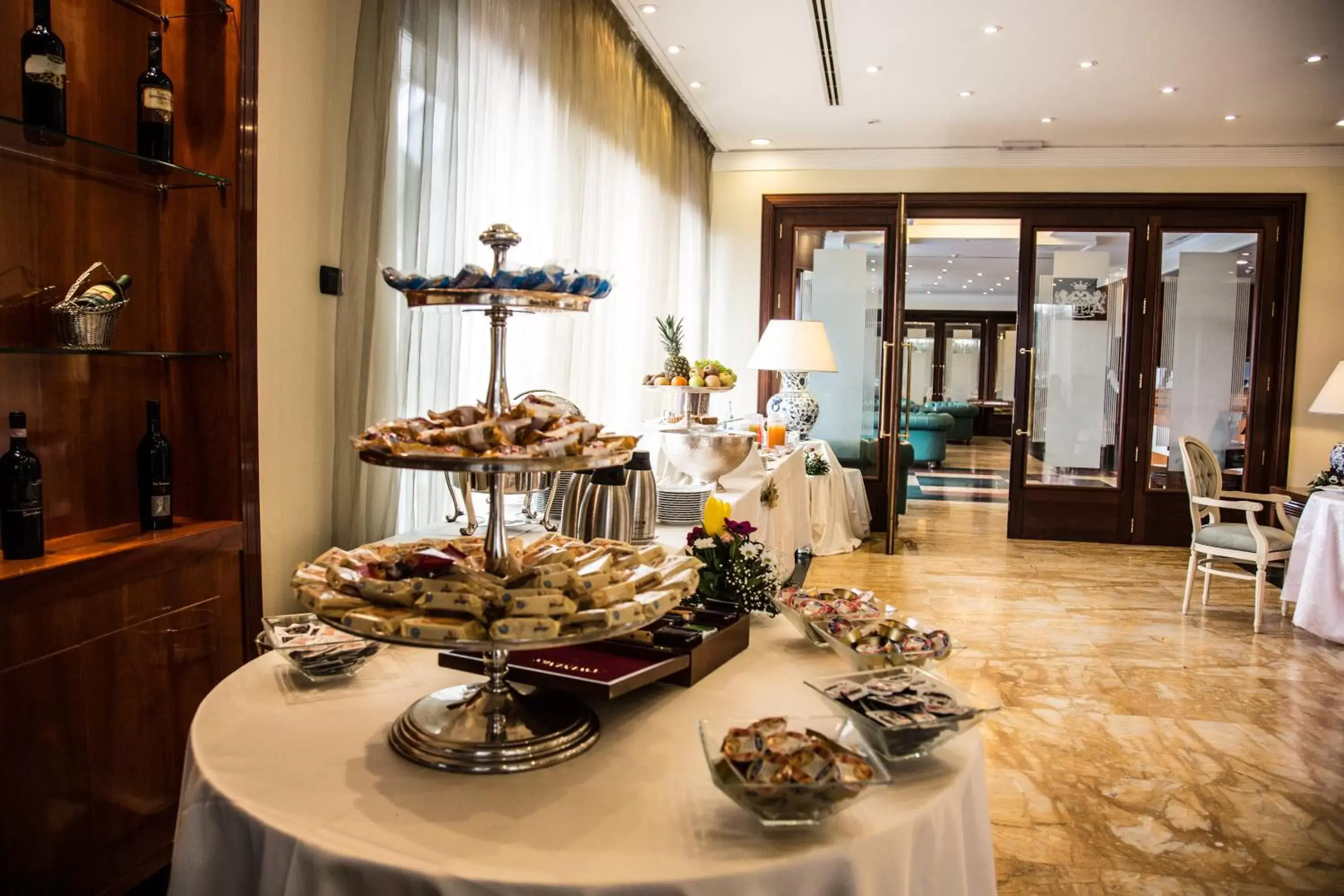 Buffet breakfast in LH Hotel Domus Caesari