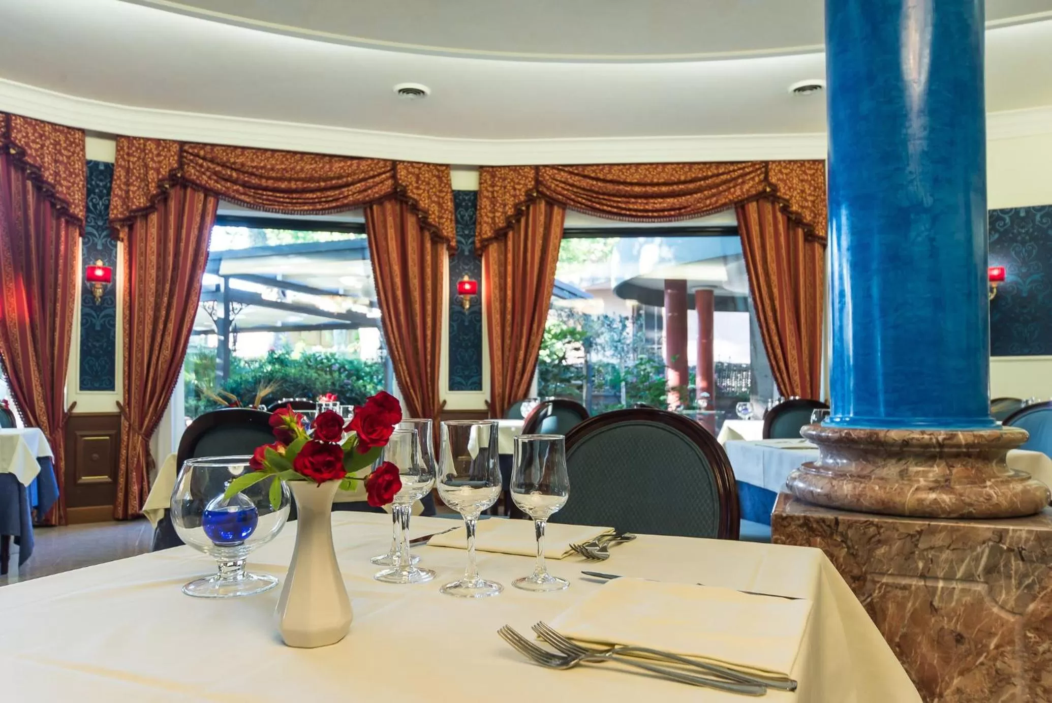 Restaurant/places to eat in Hotel Columbus sul Lago