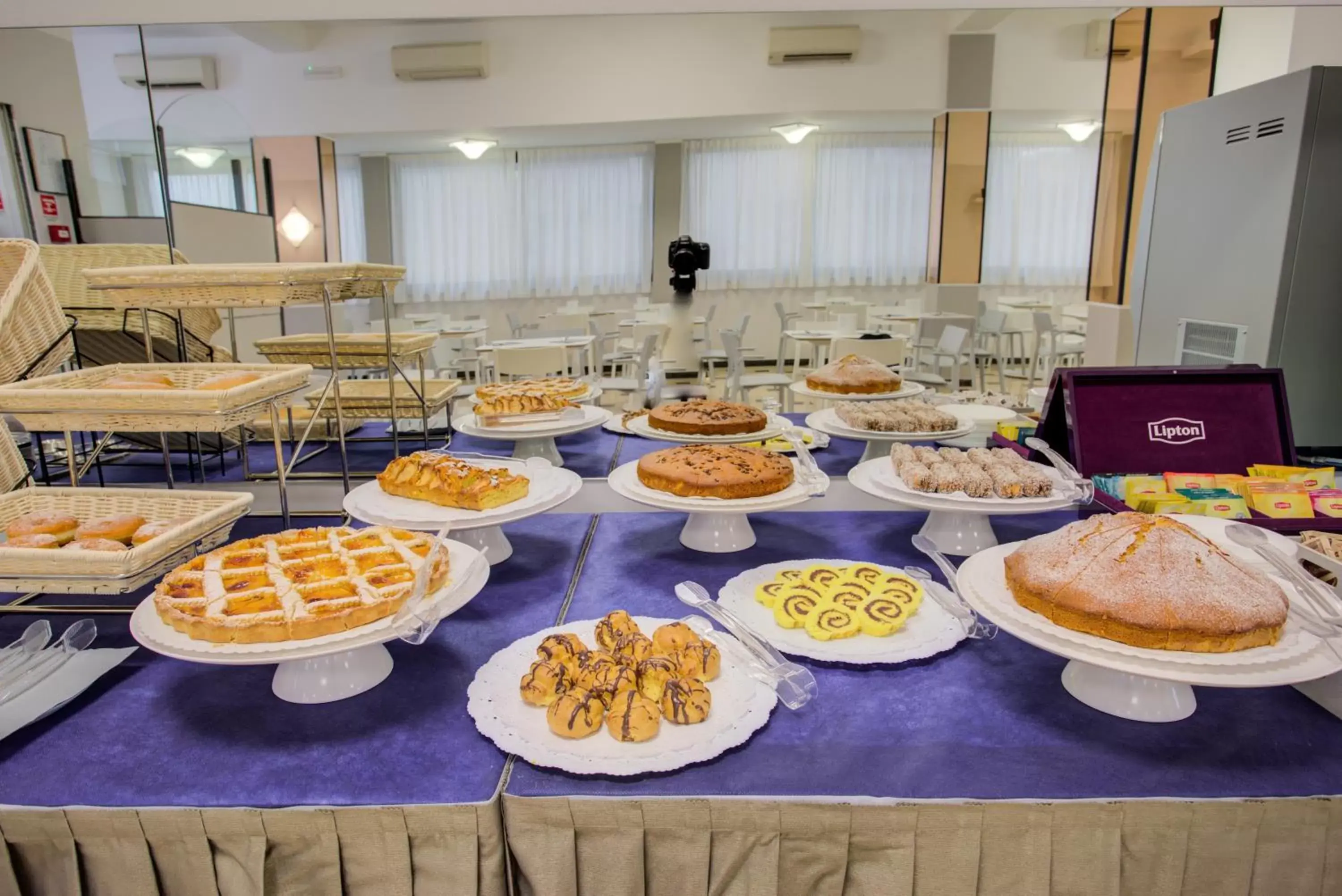 Continental breakfast in Hotel Grazia Riccione