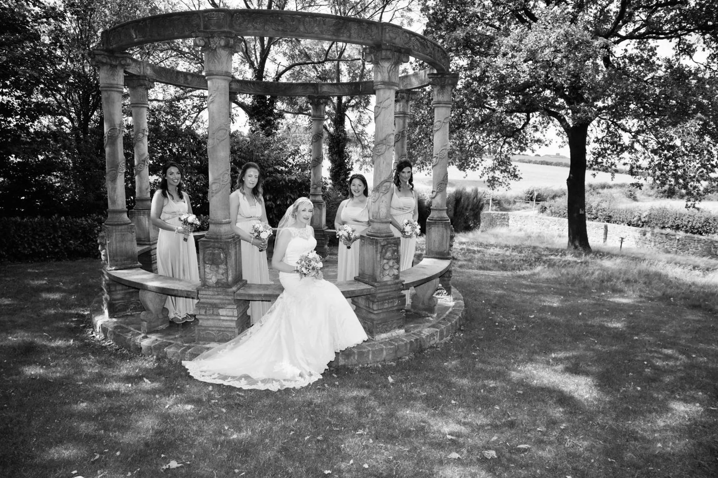 wedding in Rogerthorpe Manor Hotel