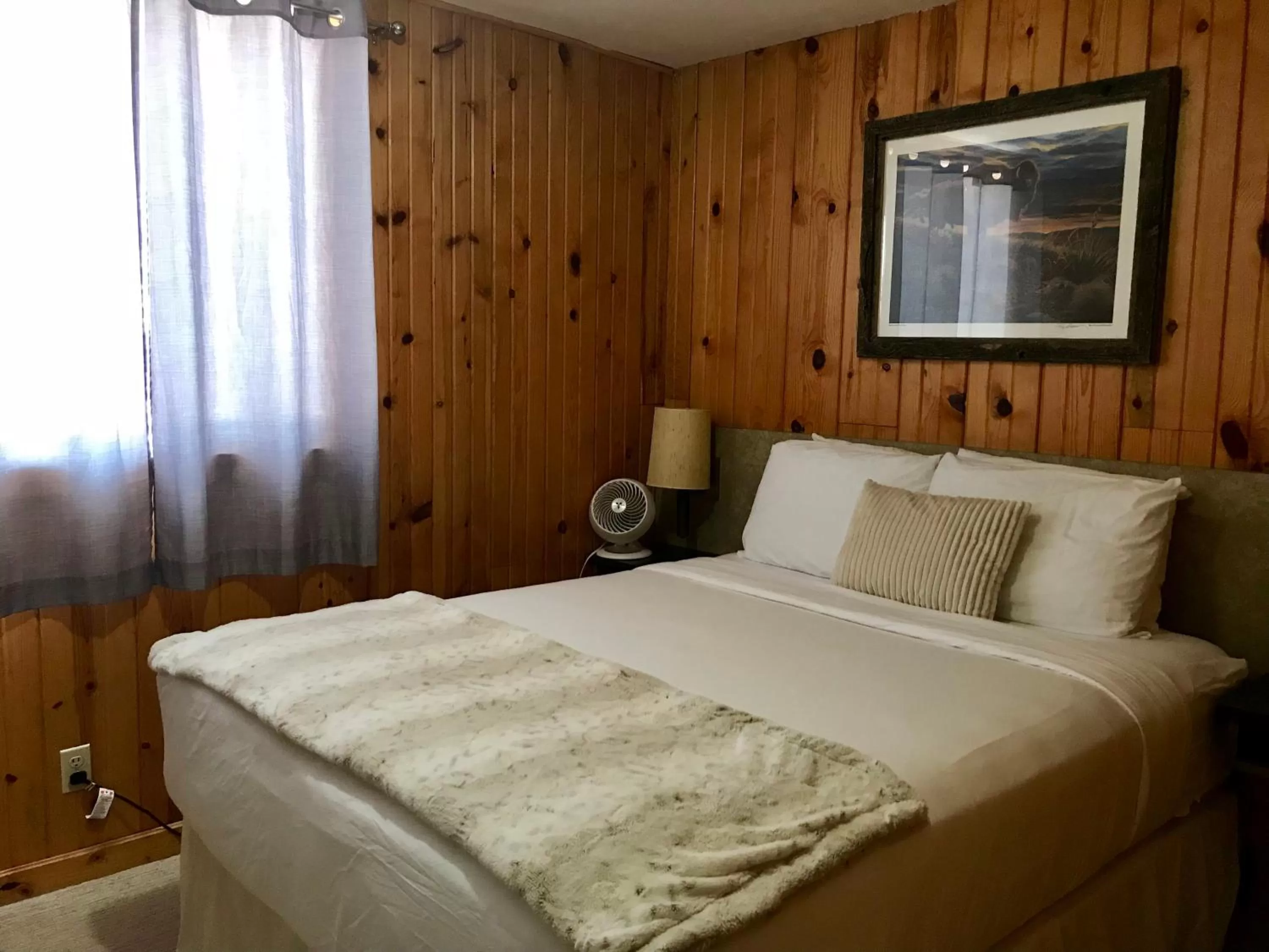 Bed in Colter's Lodge