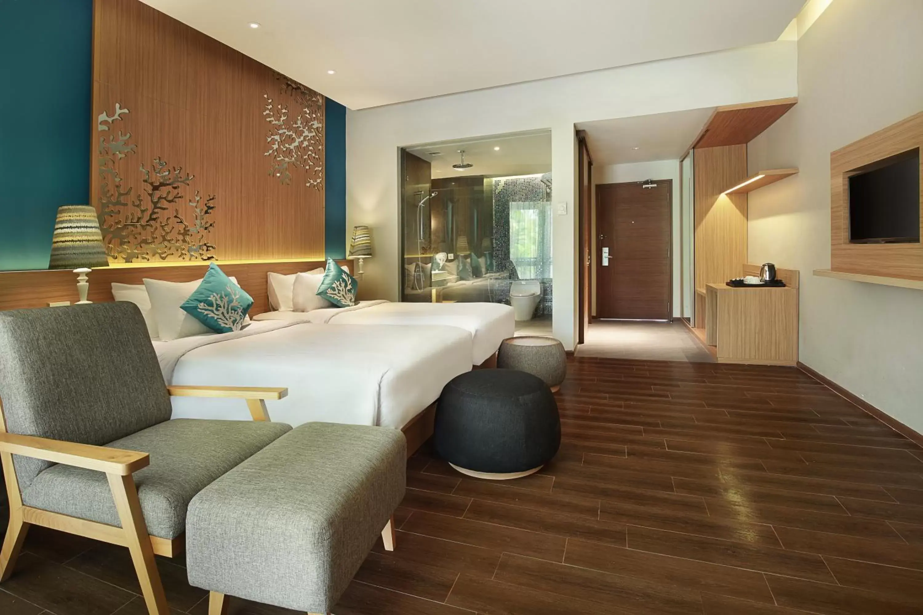 Deluxe Twin Room with Garden Terrace in Mercure Manado Tateli Resort and Convention