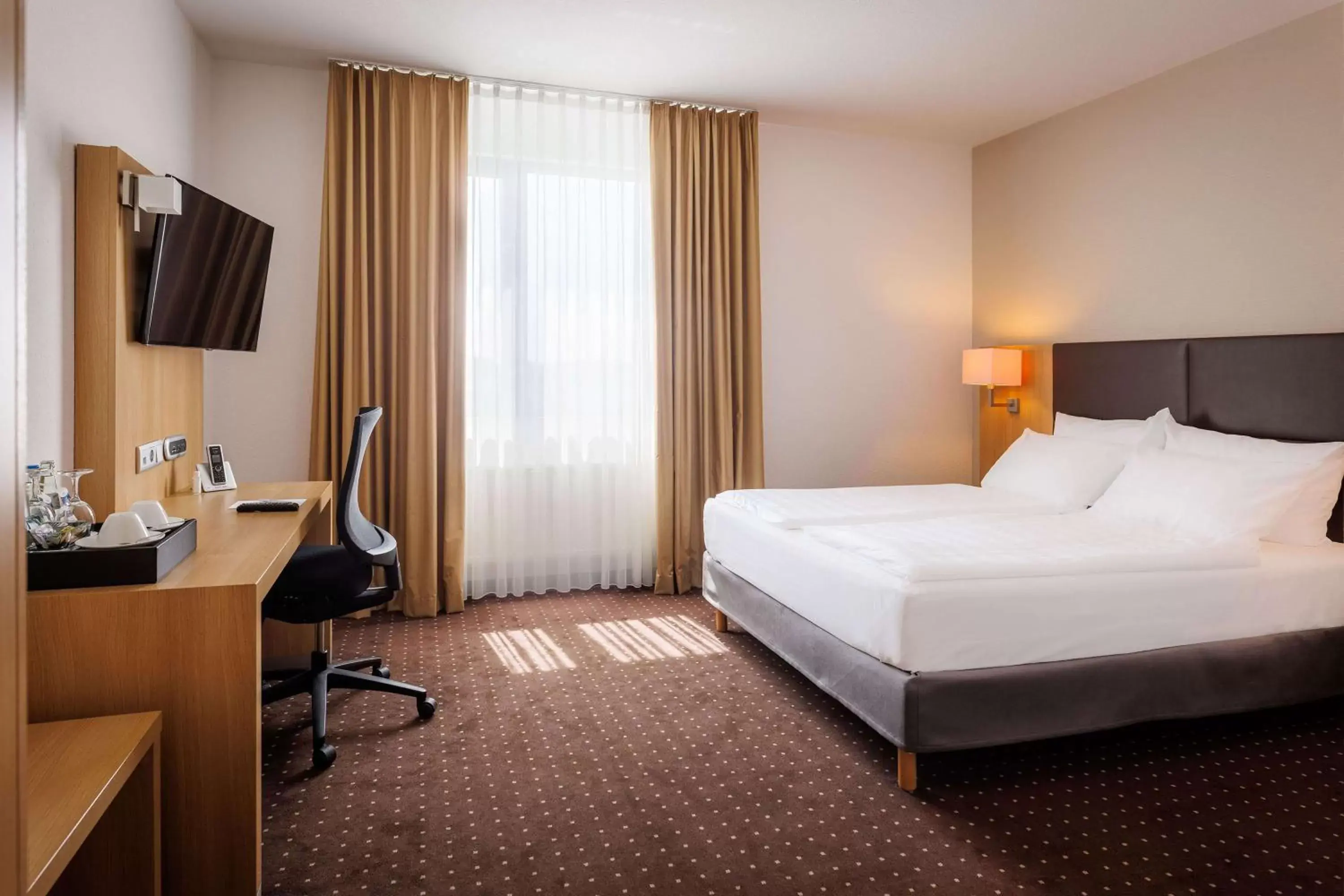 Bedroom, Bed in Lanzcarré Hotel Mannheim, a member of Radisson Individuals