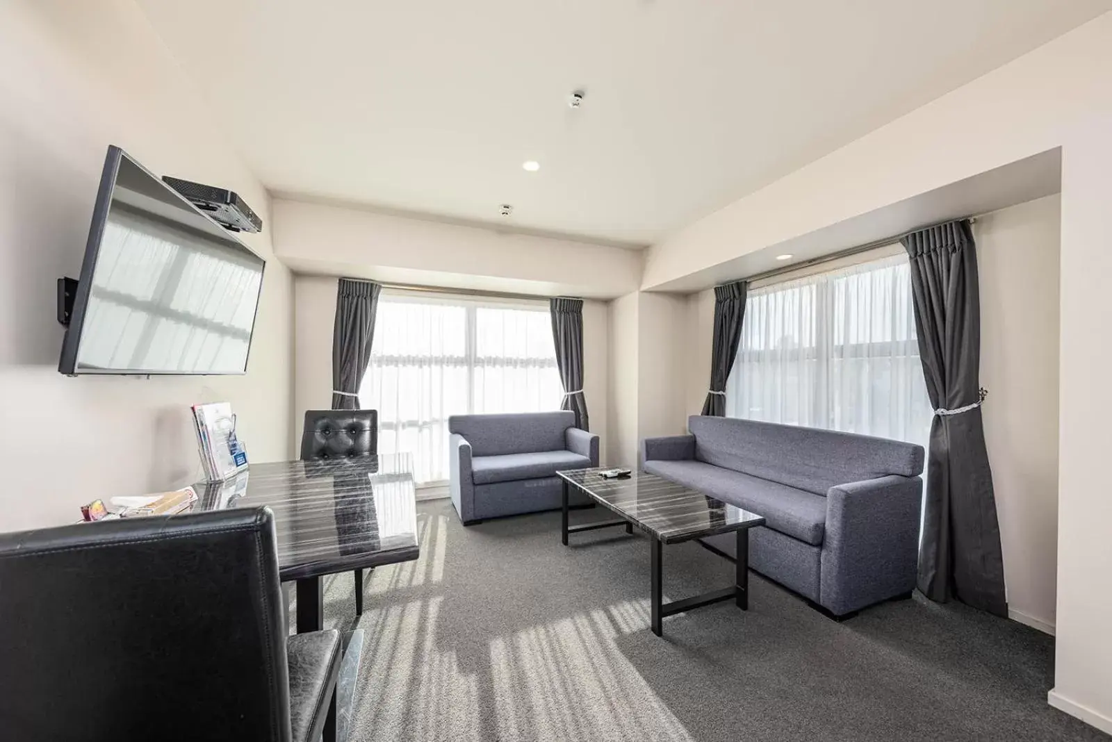 Living room, Seating Area in 311 Motel Riccarton