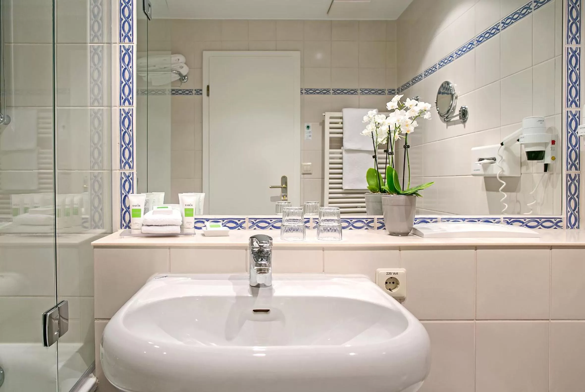 Bathroom in Dorint Parkhotel Meißen