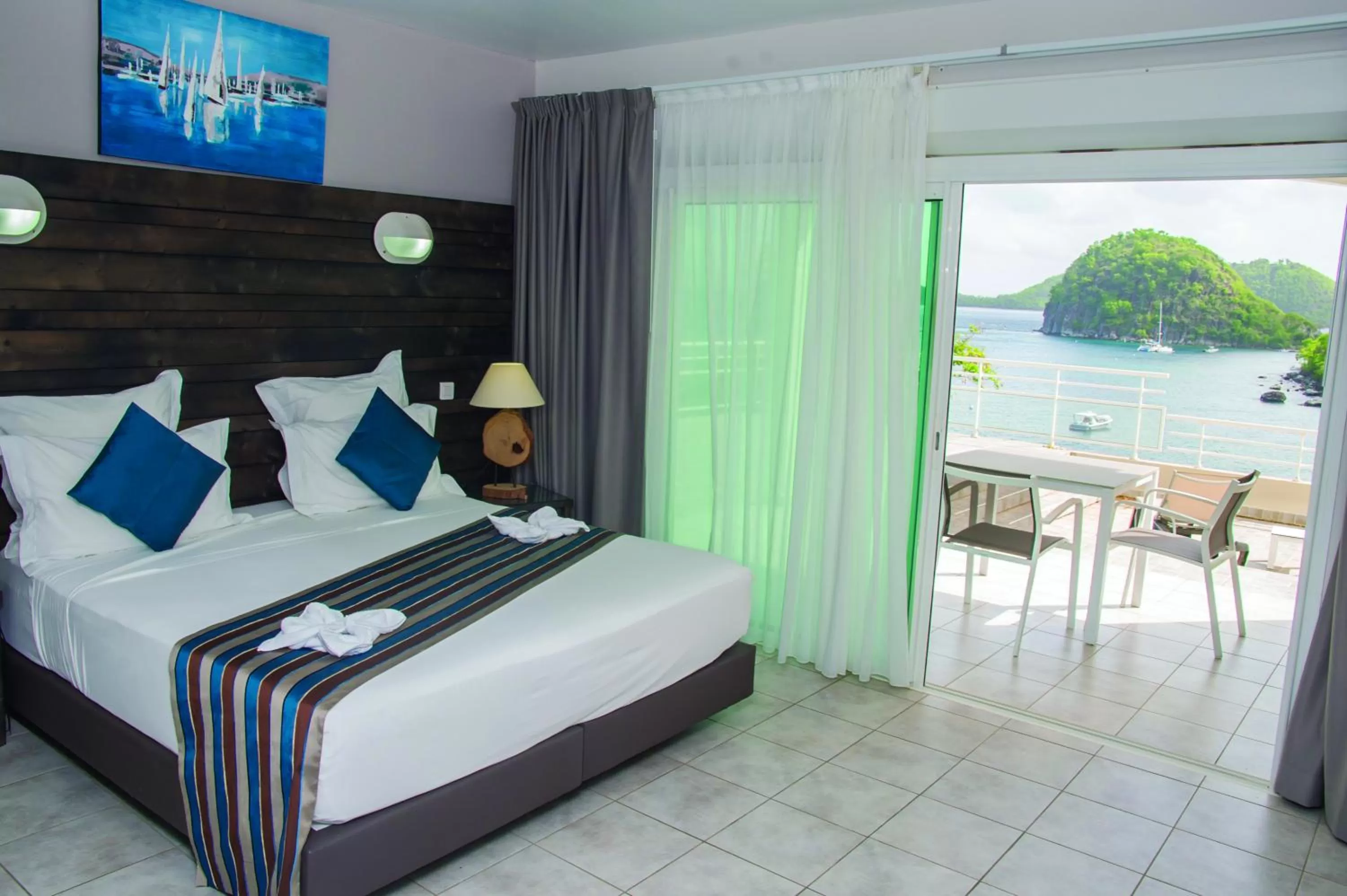 Bedroom, Bed in Hôtel Bois Joli