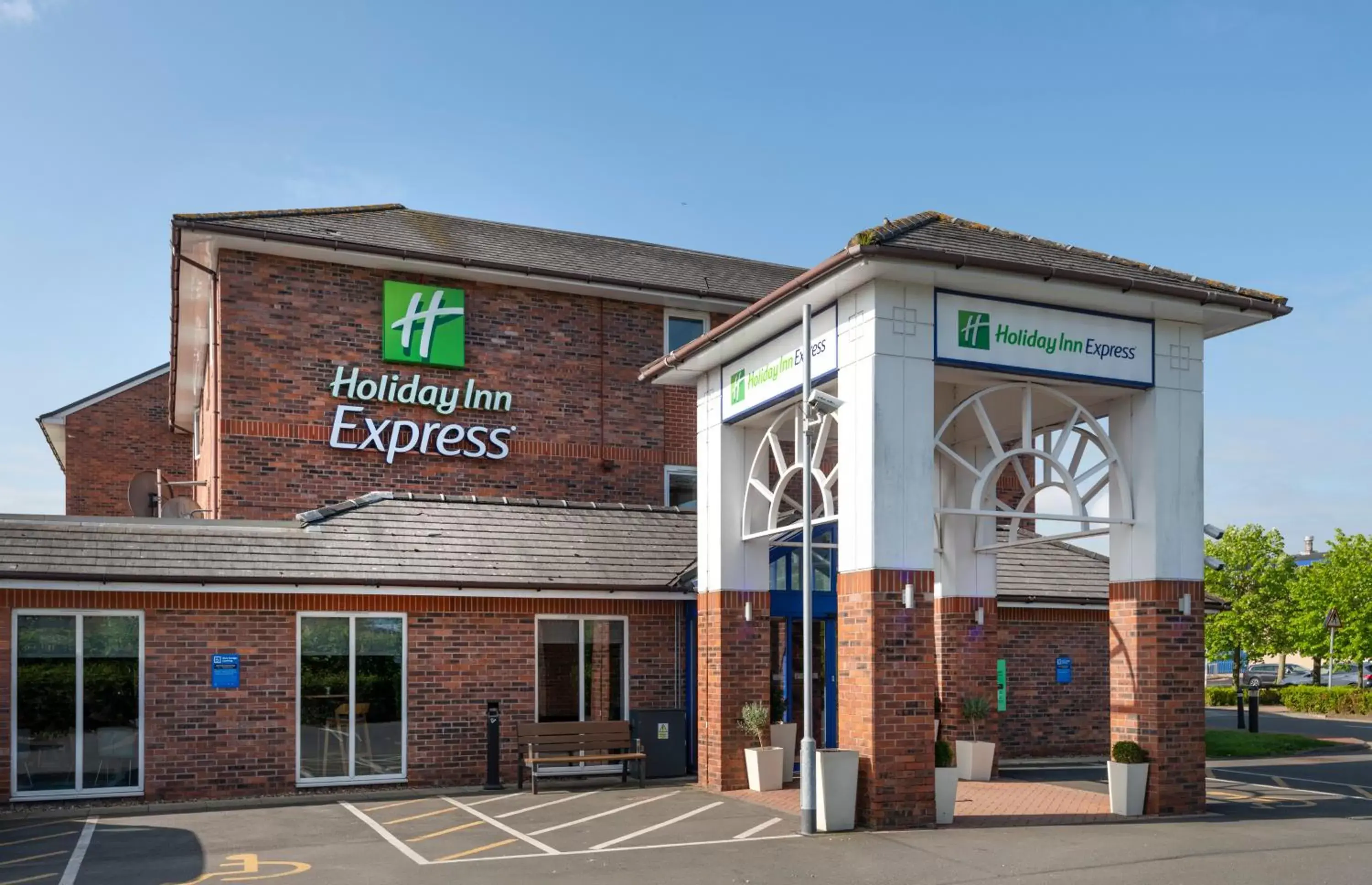 Property Building in Holiday Inn Express Lichfield, an IHG Hotel