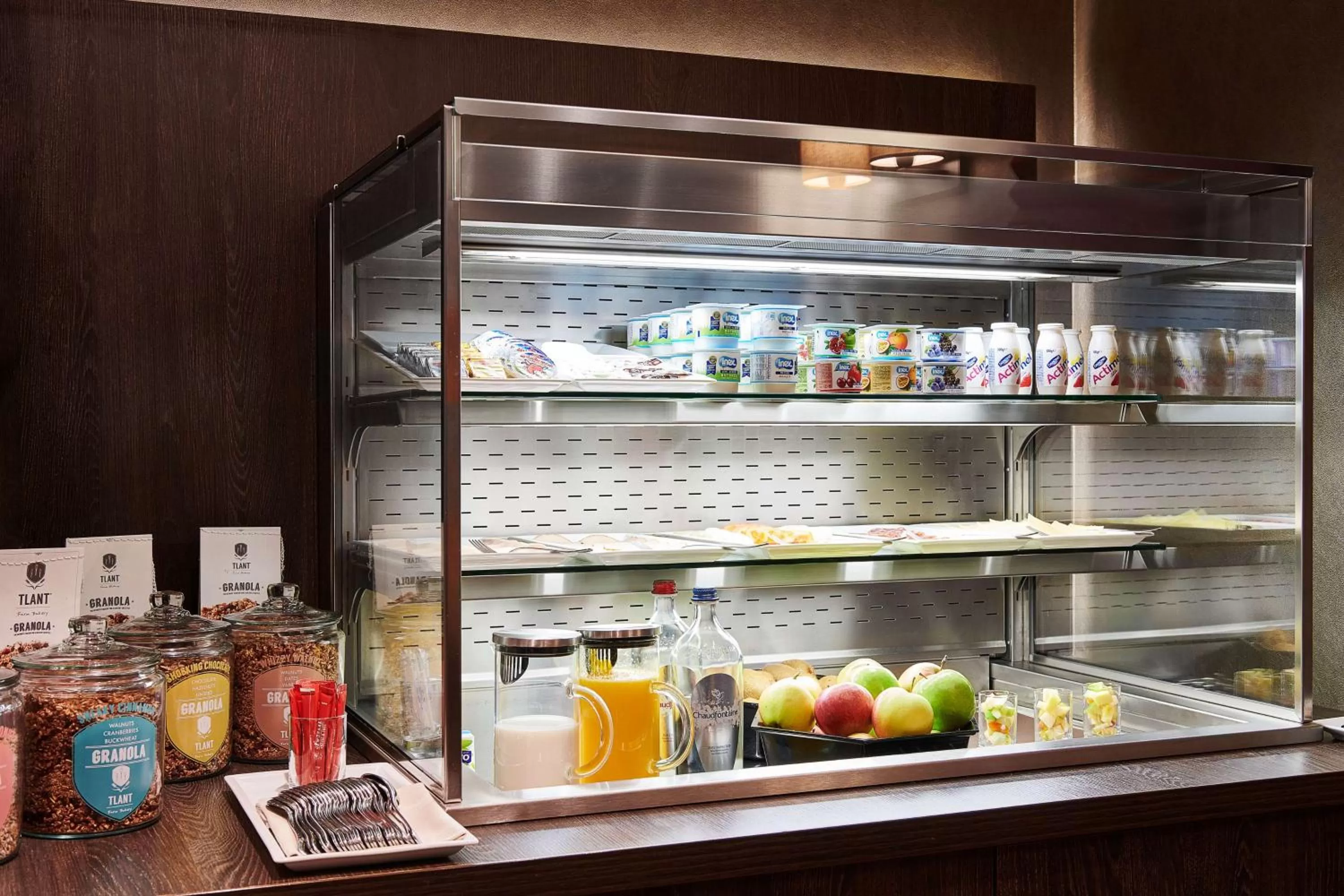 Dining area in Keizershof Hotel Aalst