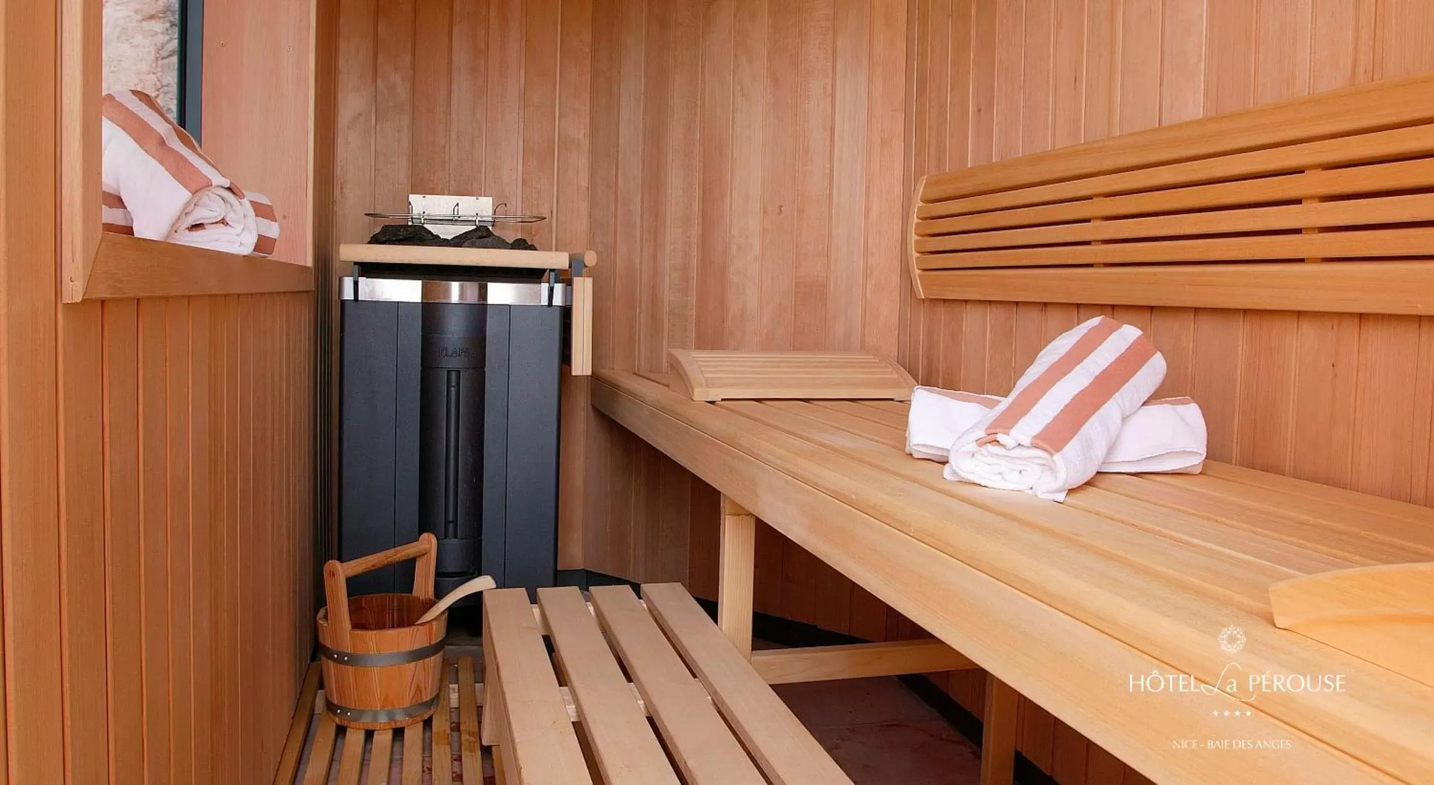 Sauna in Hôtel La Pérouse Nice Baie des Anges - Recently fully renovated