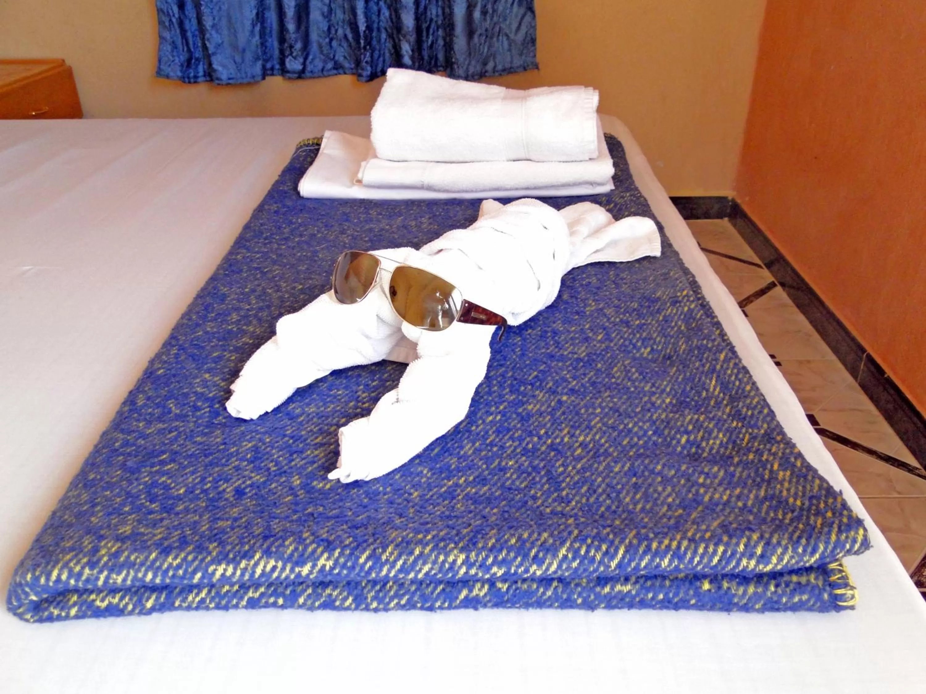 Bed in Arab Divers Dive Center and Bed & Breakfast