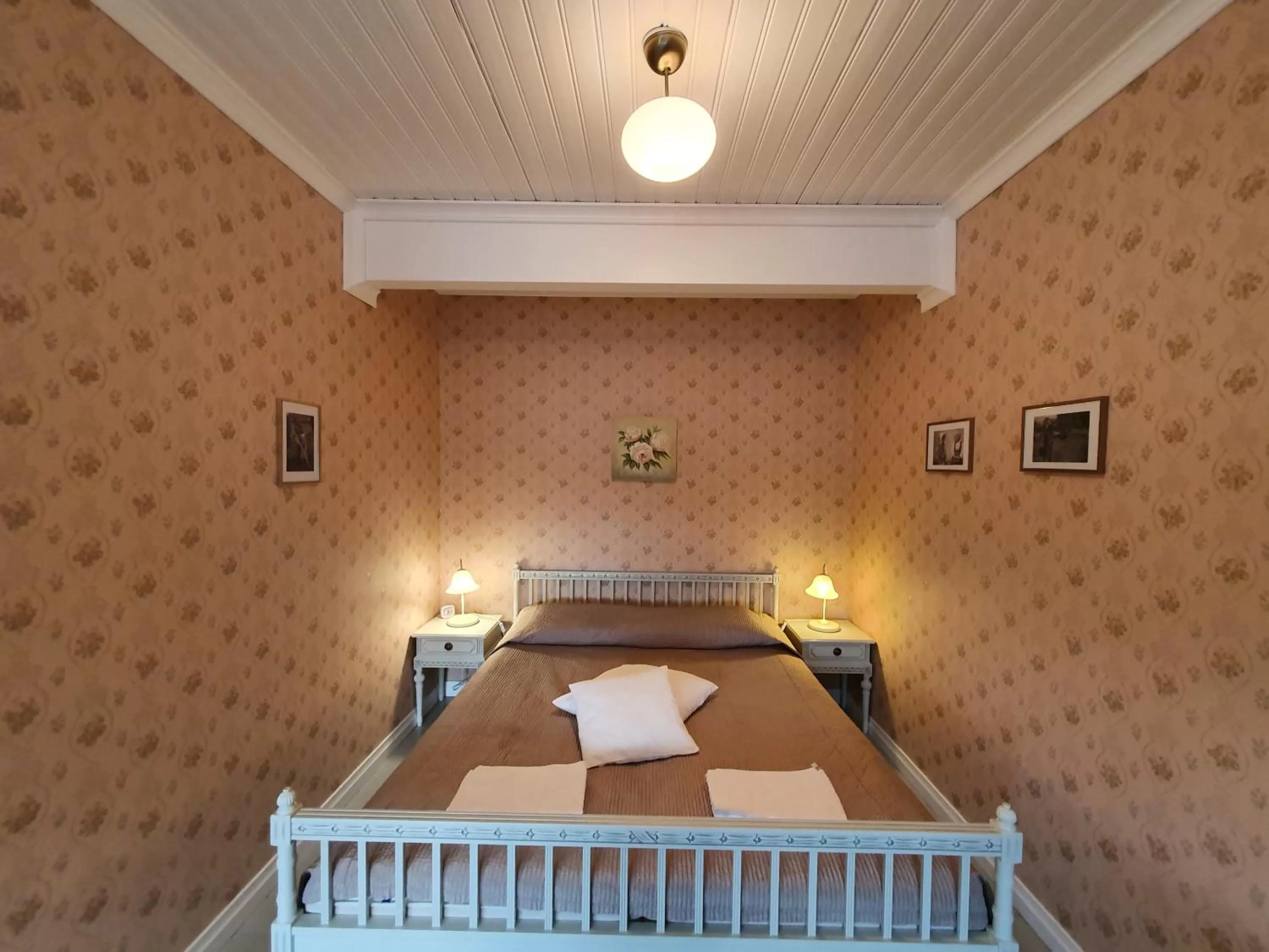 Bed in B&B Lomamokkila