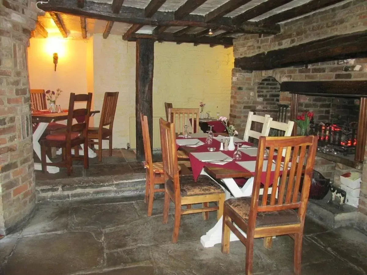 Dining area, Restaurant/Places to Eat in Red Lion Coaching Inn