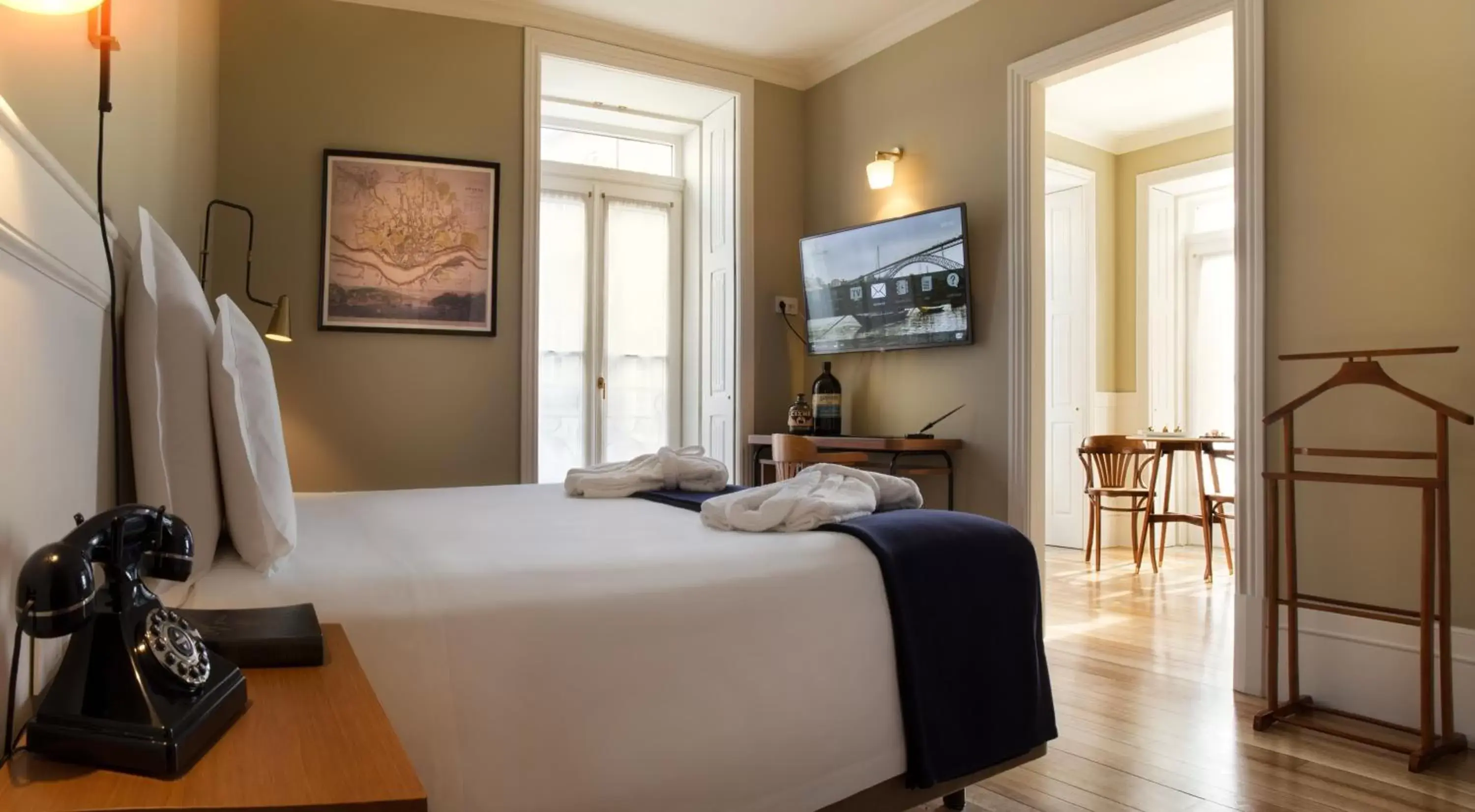 Superior Double or Twin Room in Porto A.S. 1829 Hotel Superior Double or Twin Room in Porto A.S. 1829 Hotel