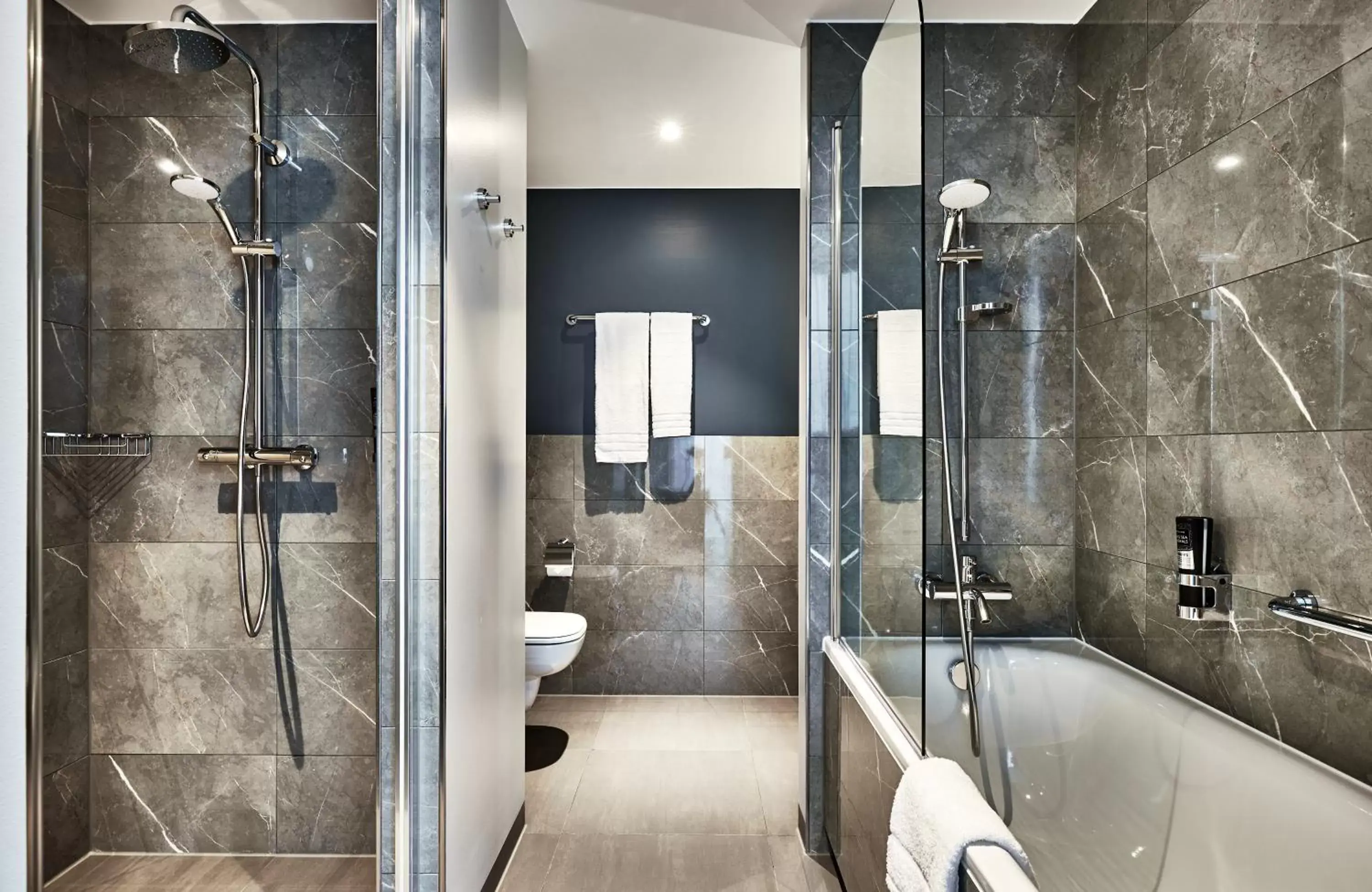 Bathroom in NYX Hotel Warsaw by Leonardo Hotels