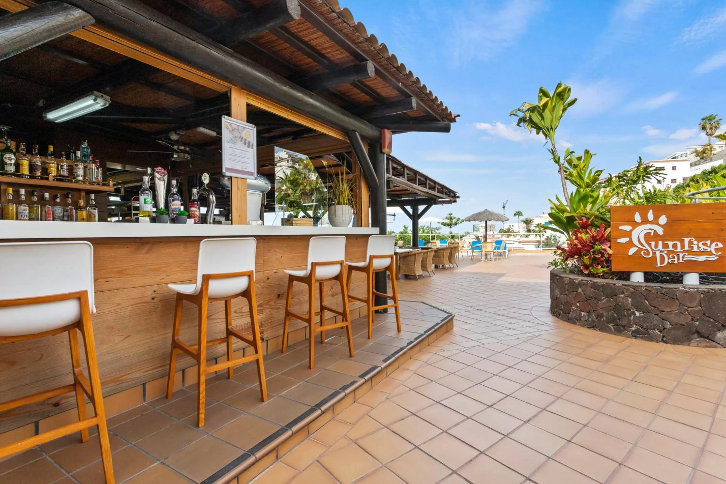 Lounge or bar in Wyndham Residences Costa Adeje