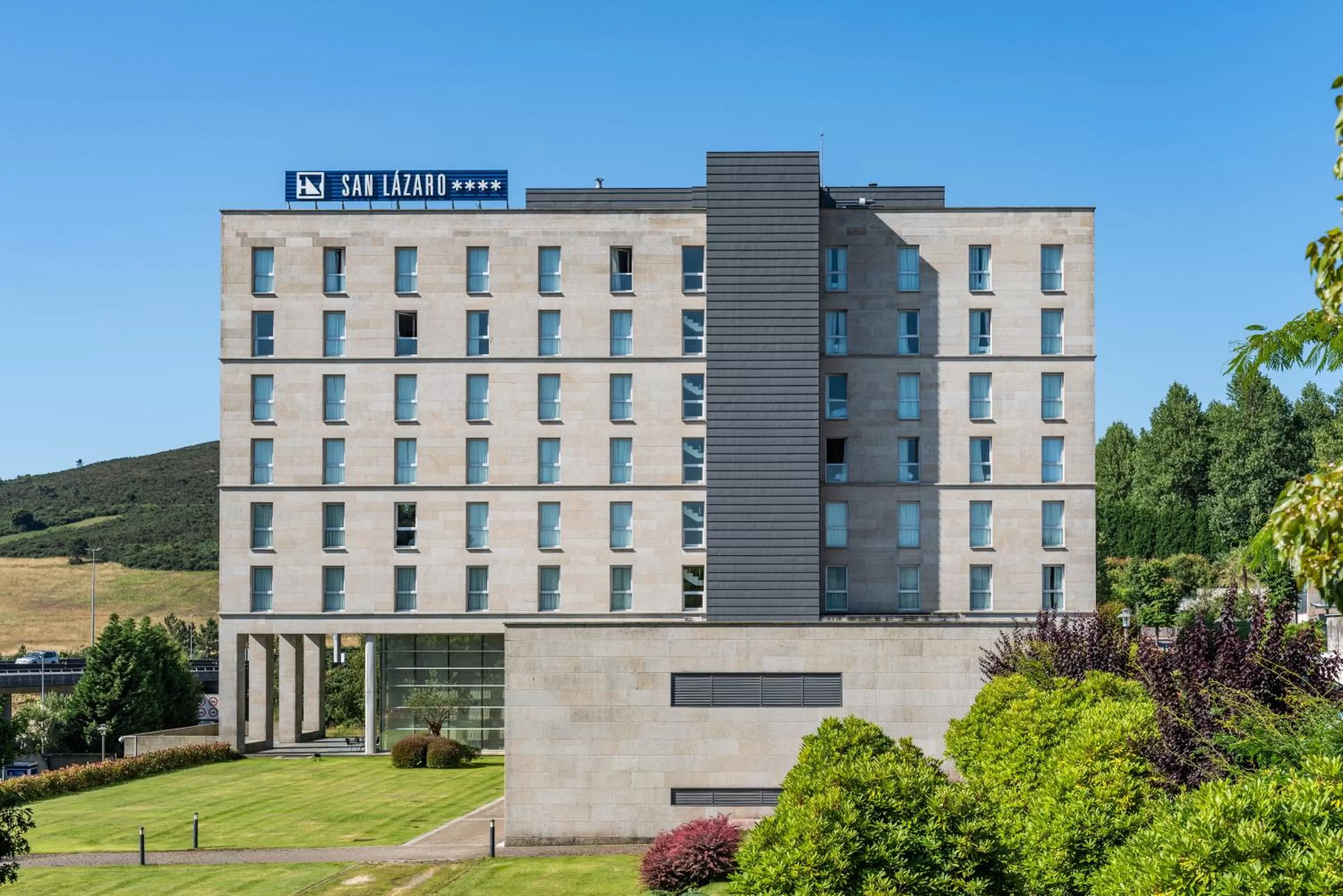 Facade/entrance in Eurostars San Lazaro