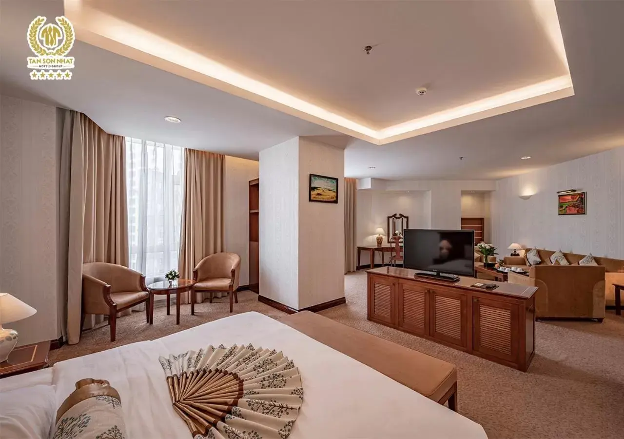 Bed in Tan Son Nhat Saigon Hotel Bed in Tan Son Nhat Saigon Hotel