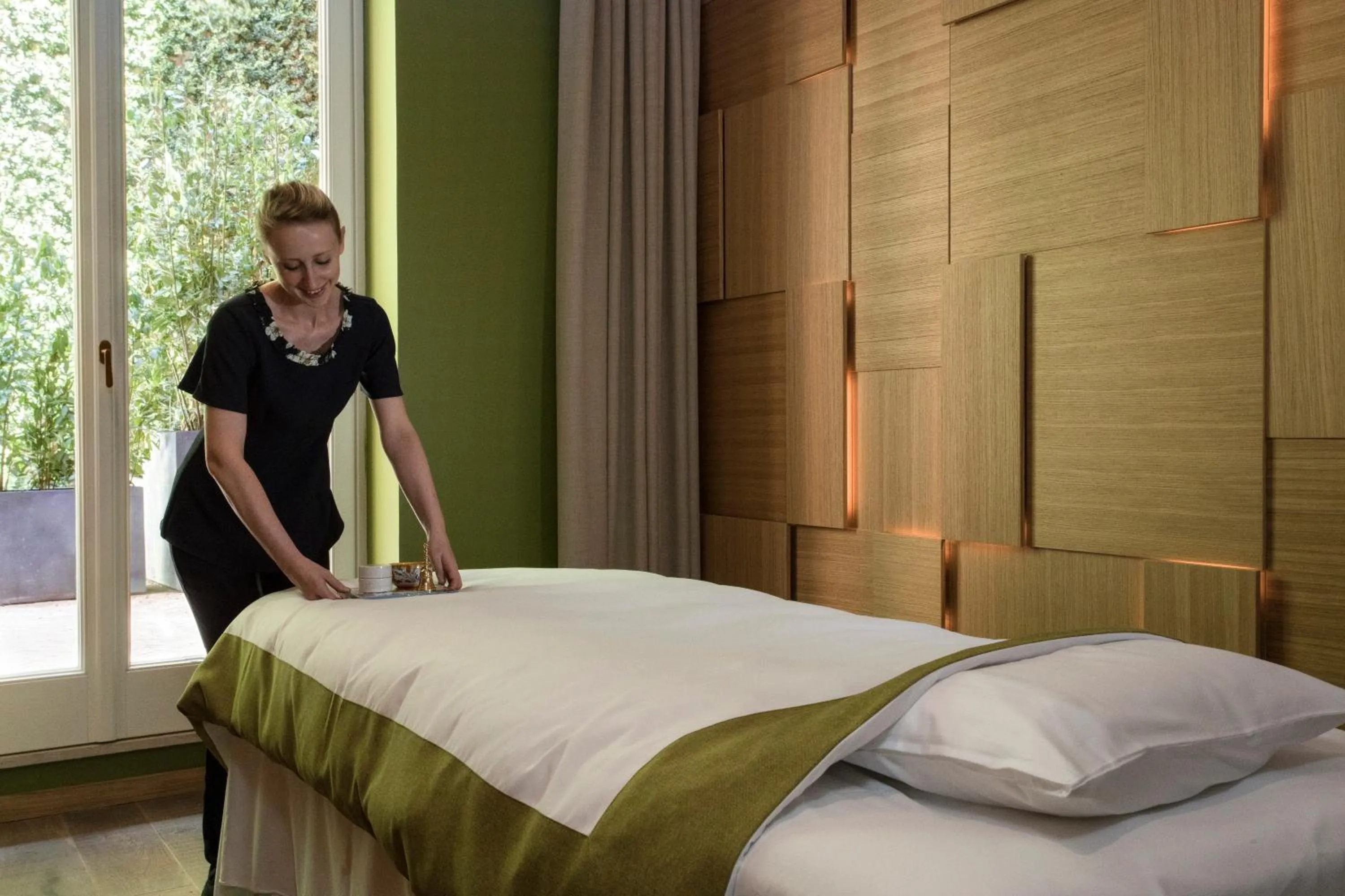 Massage in Rocco Forte Hotel De La Ville