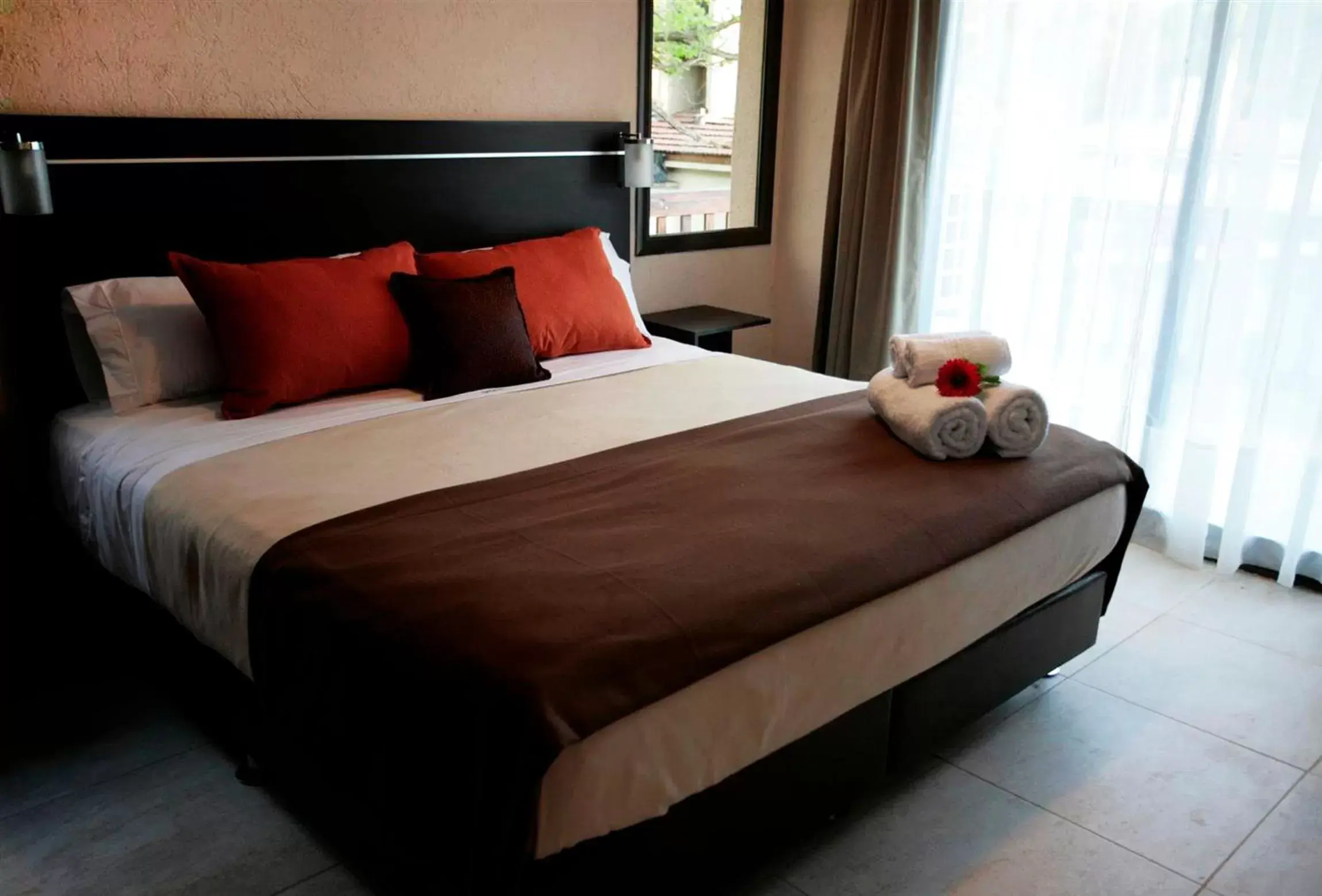 Bed in BlackStone Apart Boutique Hotel Bed in BlackStone Apart Boutique Hotel