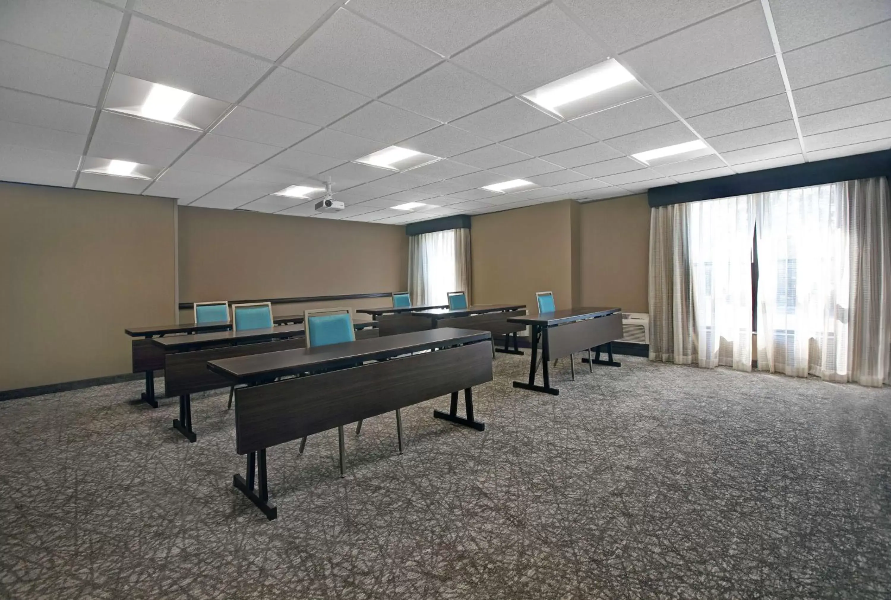 Meeting/conference room, Billiards in Homewood Suites by Hilton Chicago-Lincolnshire