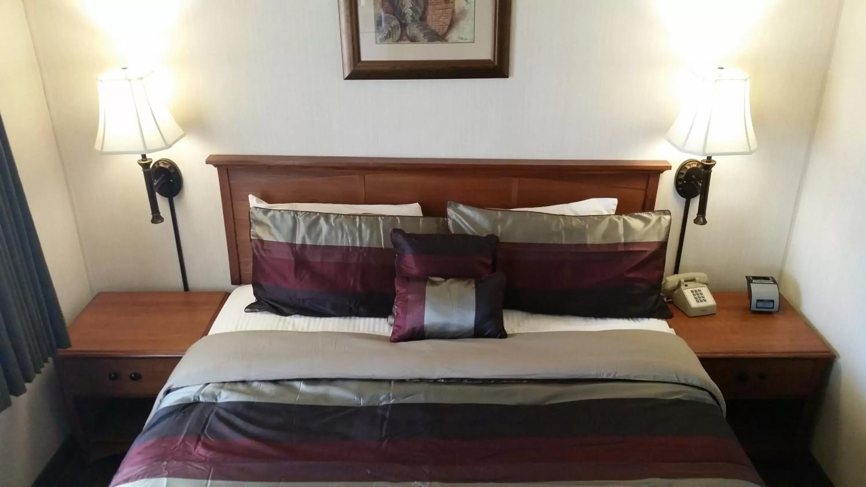 Bed in Western Holiday Lodge
