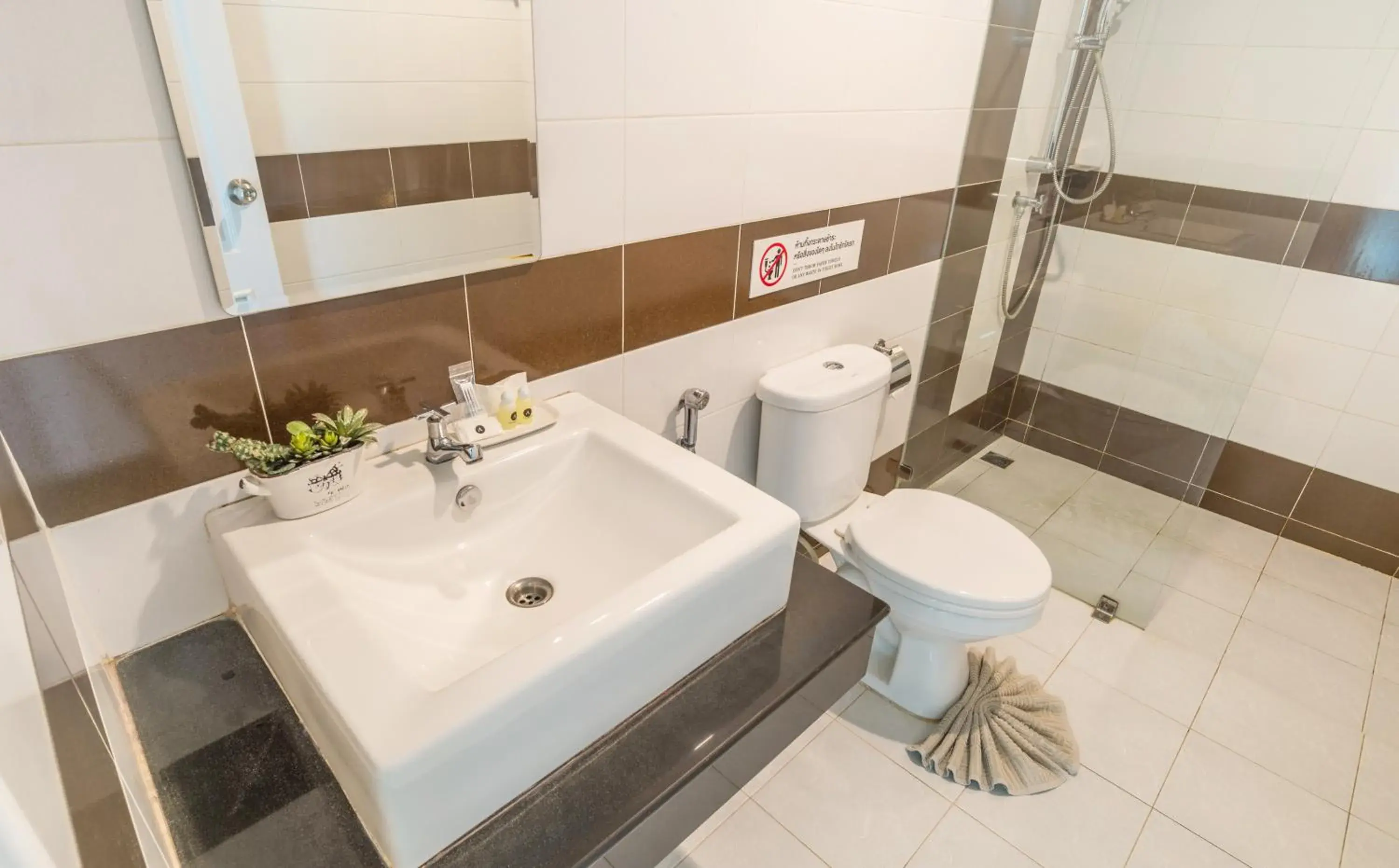 Shower, Bathroom in Alisa Krabi Hotel-SHA Plus