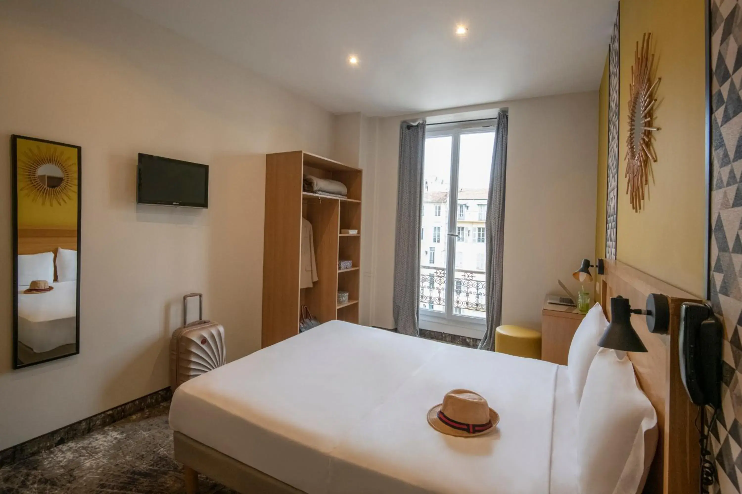 Bedroom in Hotel D'Ostende