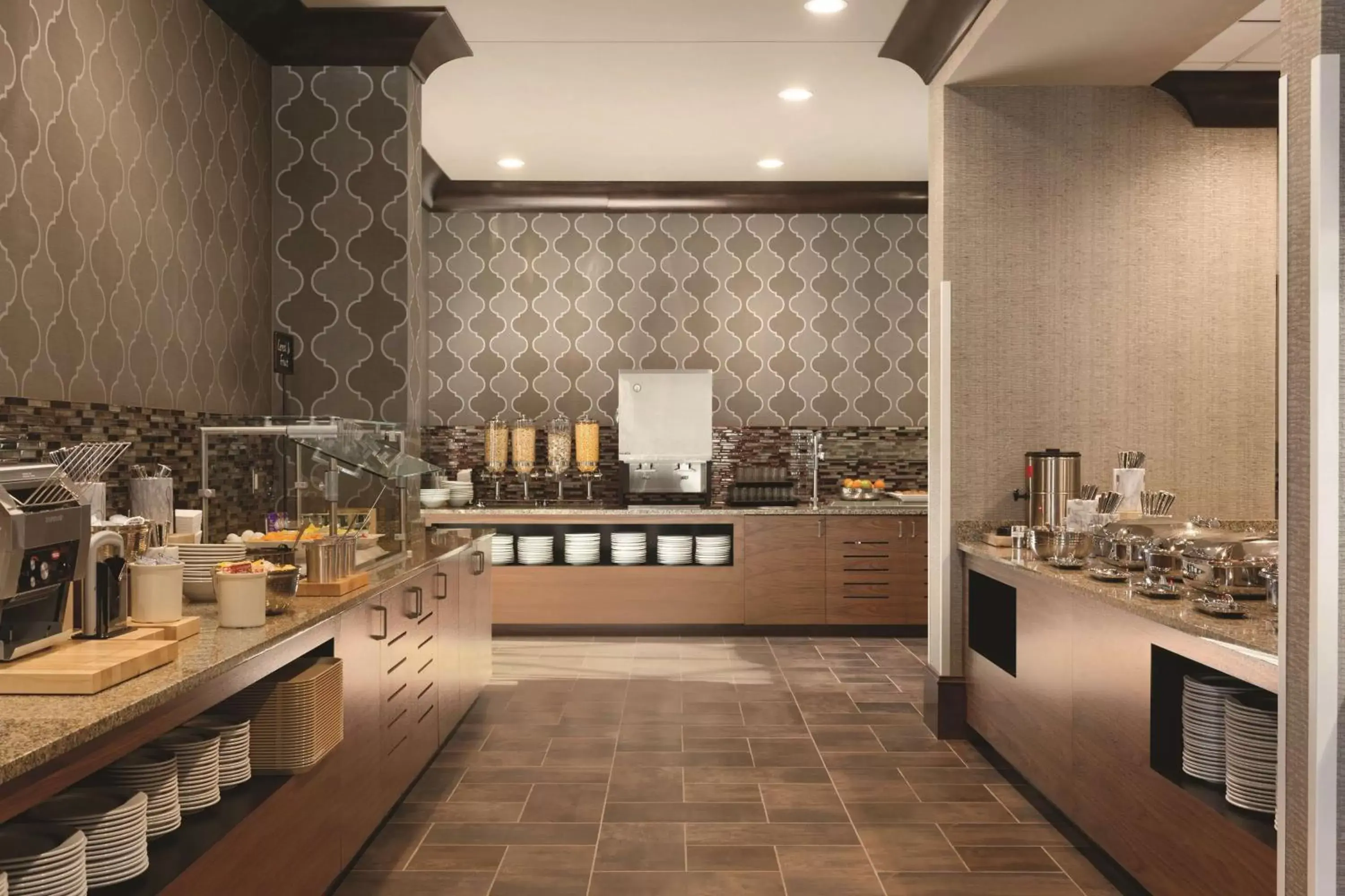 Dining area, Restaurant/Places to Eat in Embassy Suites Saratoga Springs