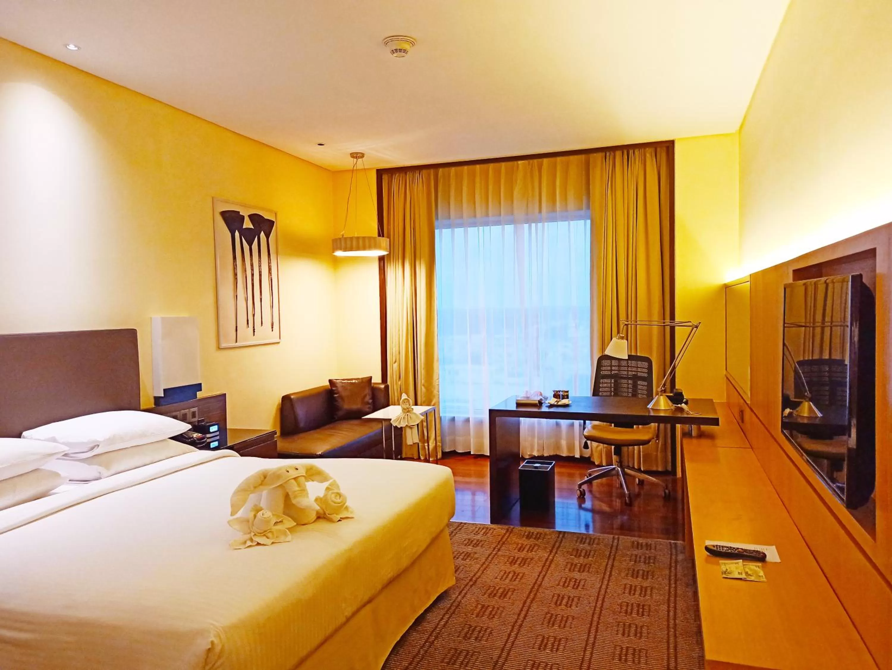 Photo of the whole room, Bed in Courtyard by Marriott Bilaspur