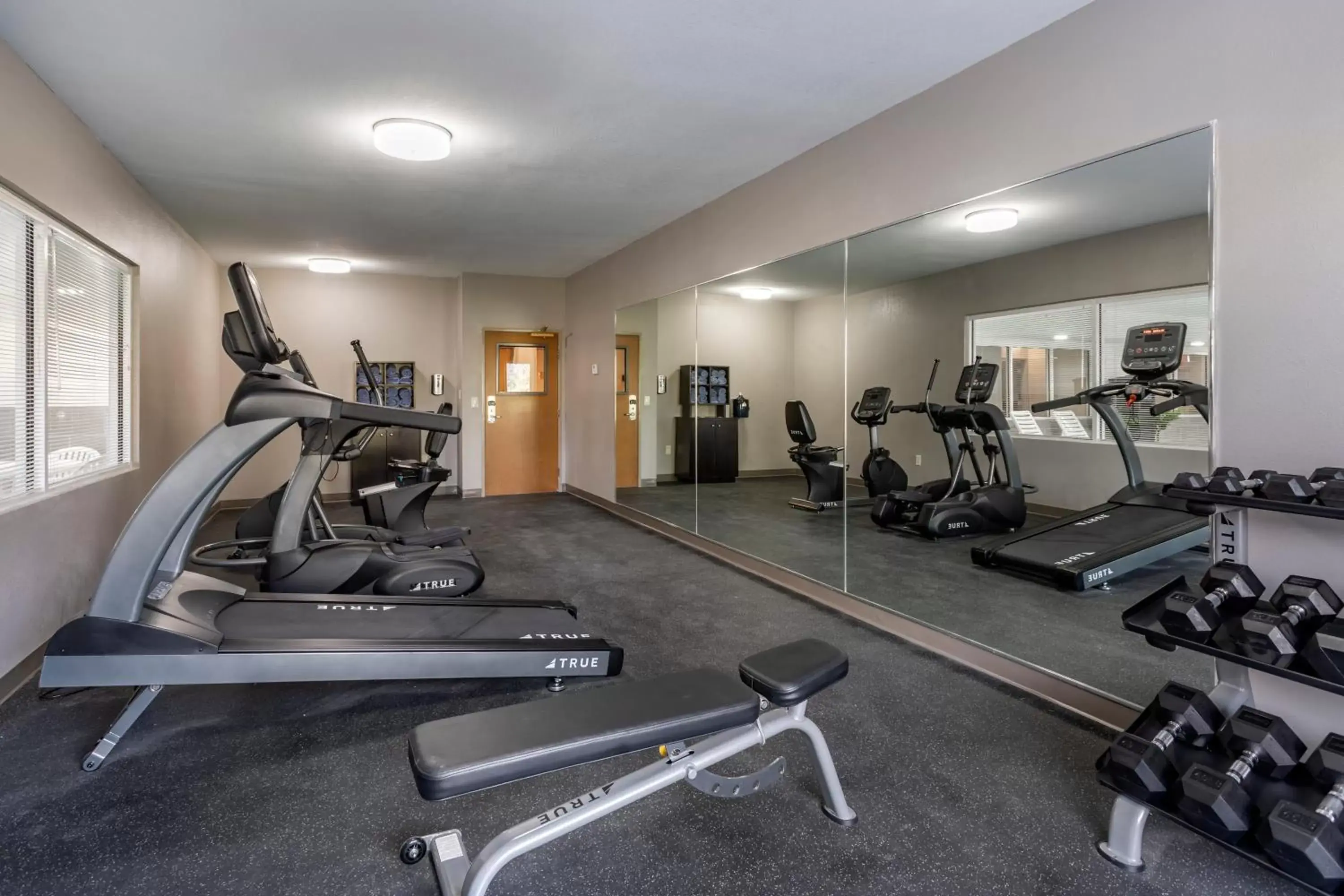 Fitness centre/facilities, Fitness Center/Facilities in Sleep Inn & Suites Lebanon - Nashville Area