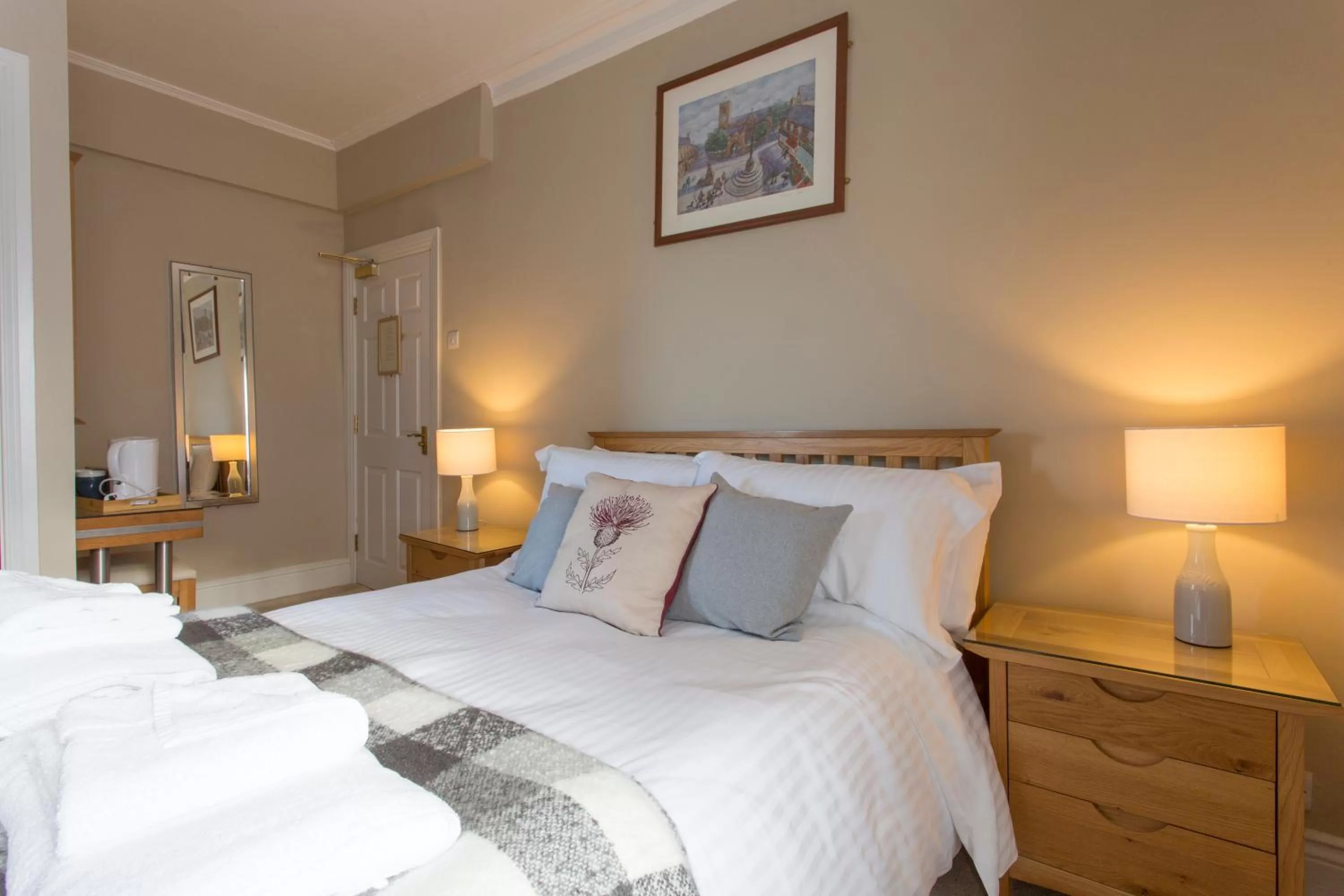 Bed in The Wheatsheaf Hotel