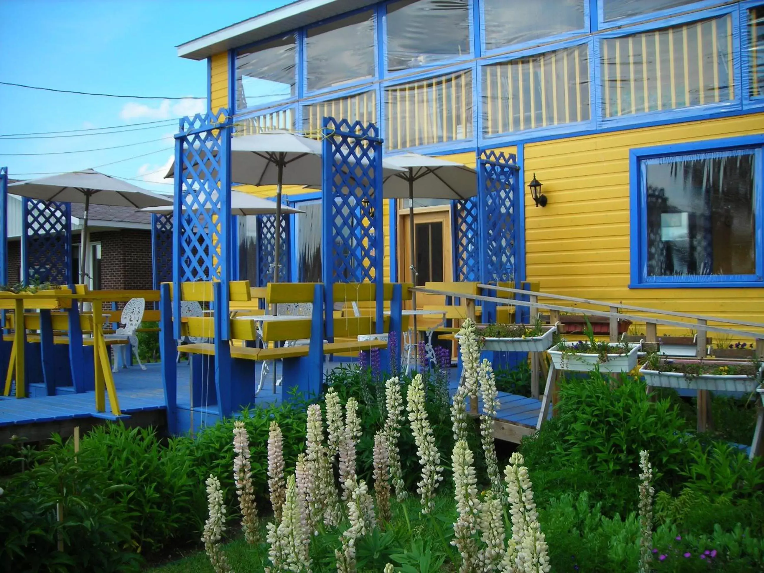 Gîte des Hauteurs et Café de la place