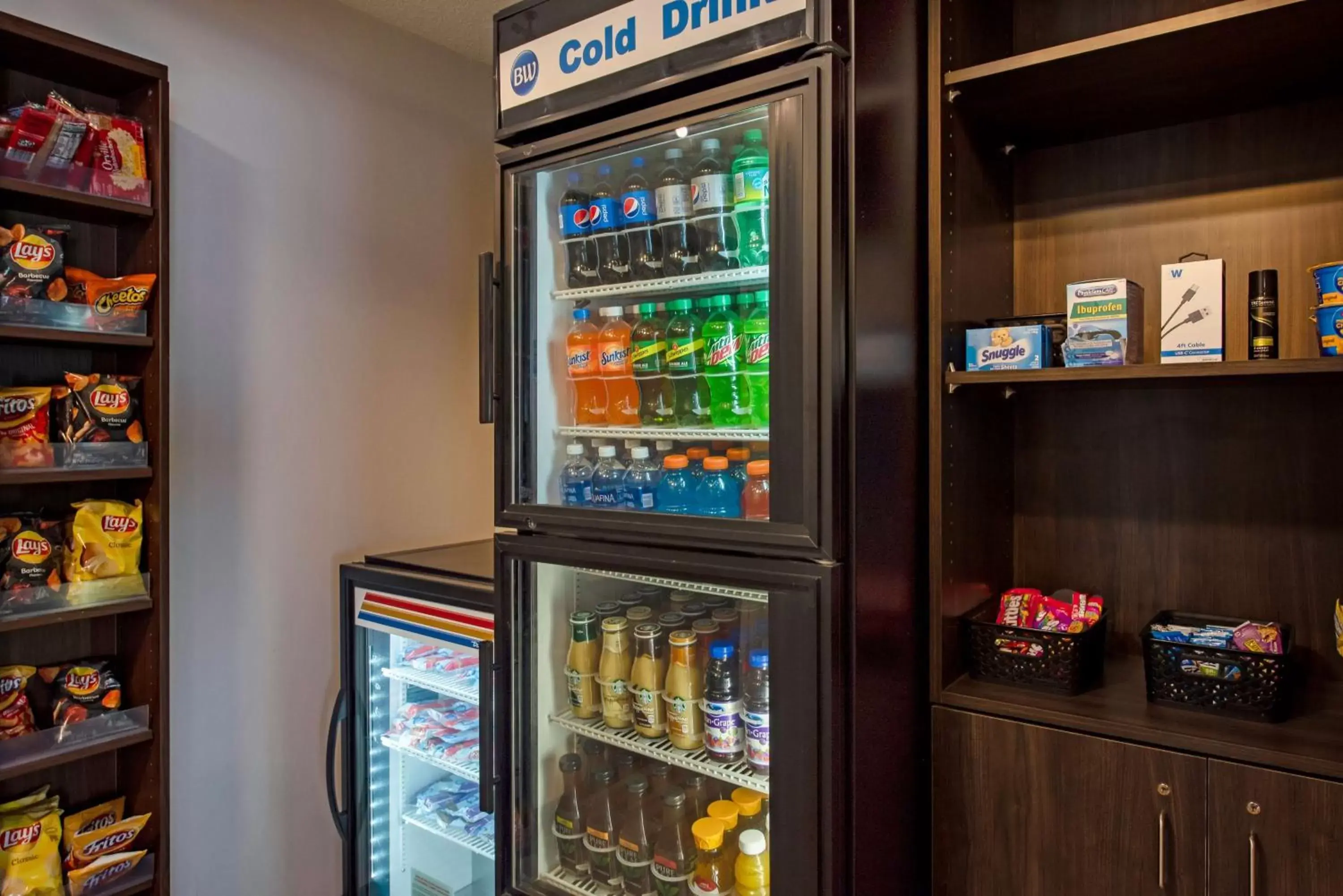 Property building in Best Western Fishkill Inn & Suites Property building in Best Western Fishkill Inn & Suites