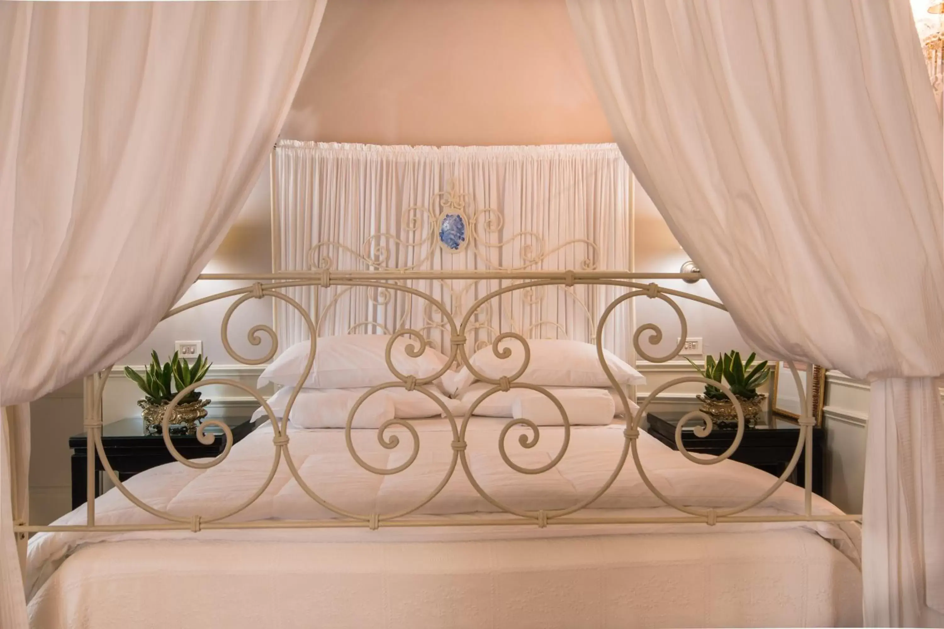 Bed in Villa Le Magnolie