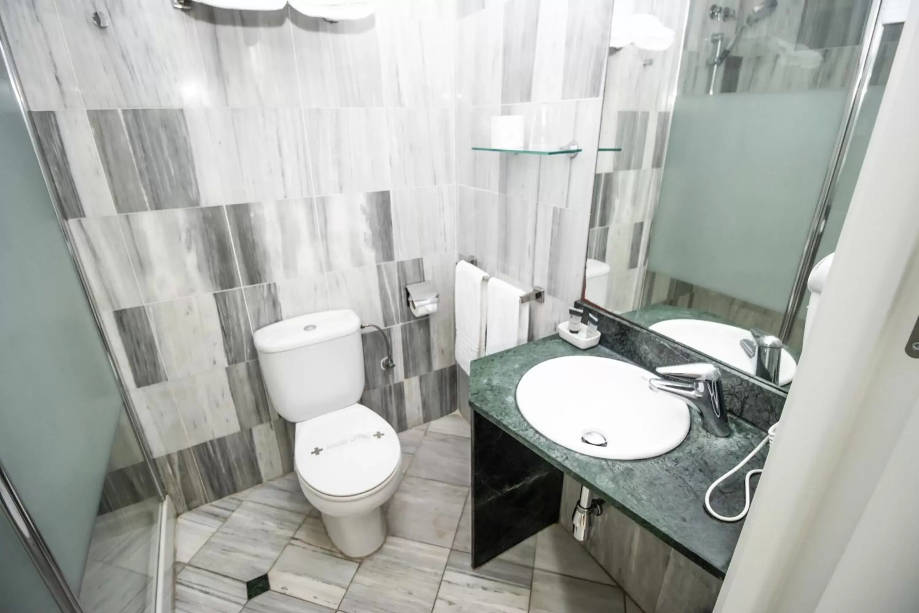 Bathroom in Hotel Turissa