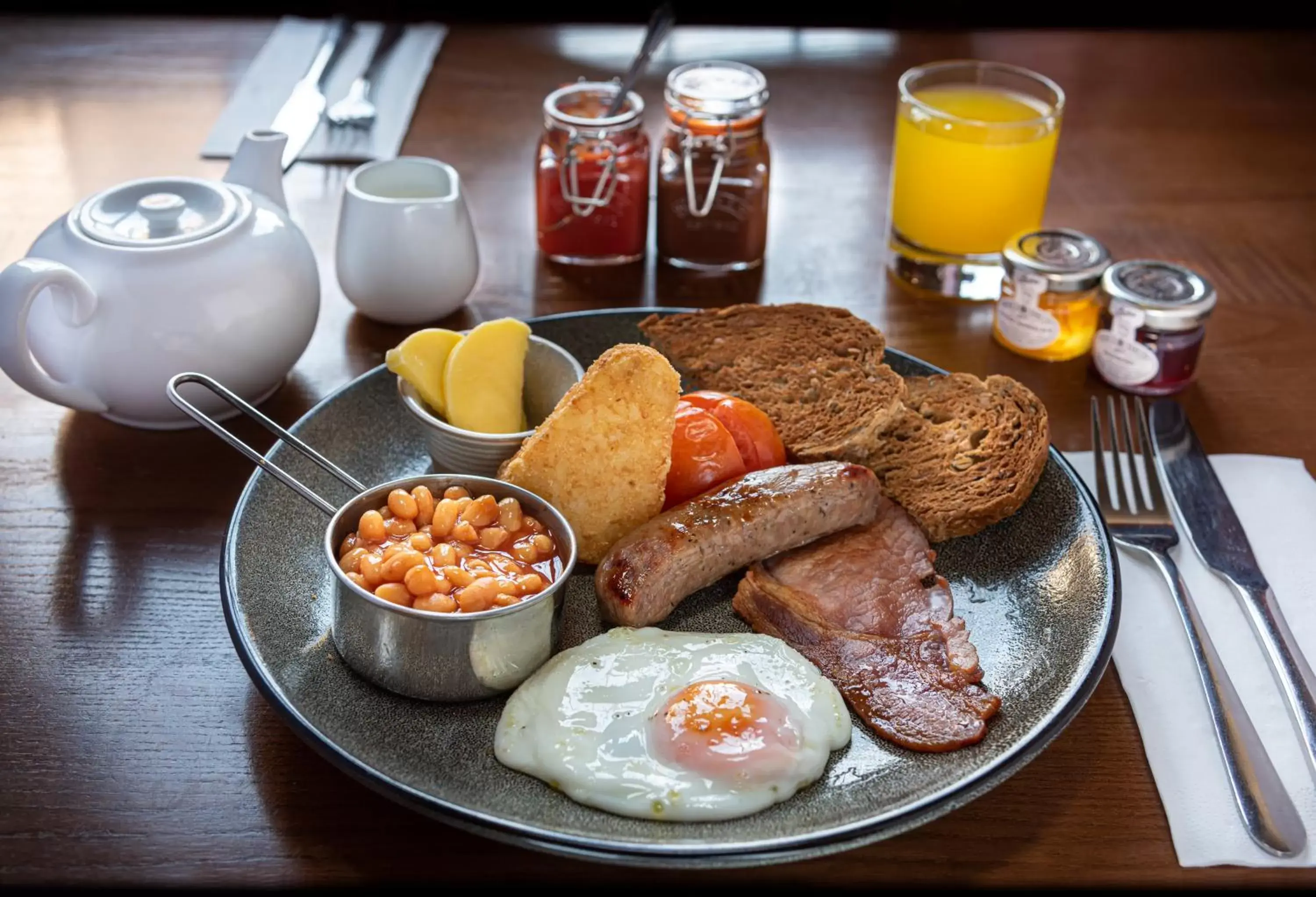 Breakfast in The Castle Hotel, Conwy, North Wales